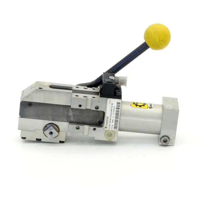 Produktfoto 1 von TüNKERS Pneumatikspanner 90°