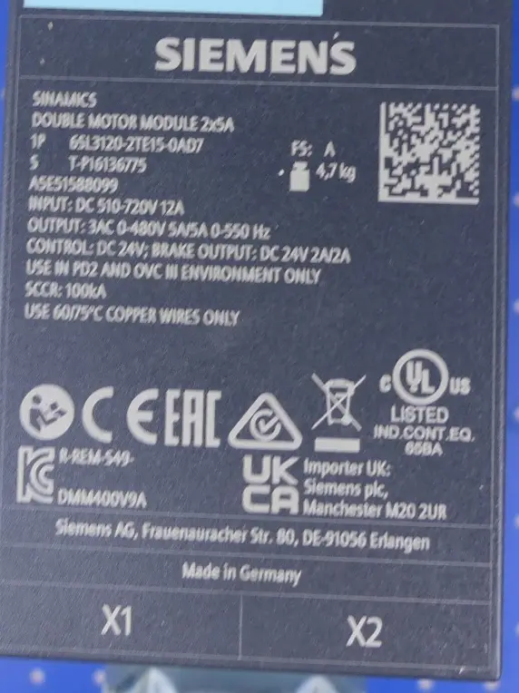 Produktfoto 1 von Siemens Sinamics 6SL3120-2TE15-0AD7 Motor Module