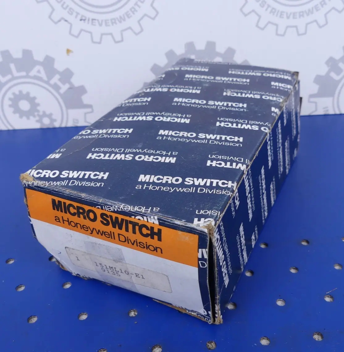 Produktfoto 1 von Honeywell Micro Switch 151ML10-EI