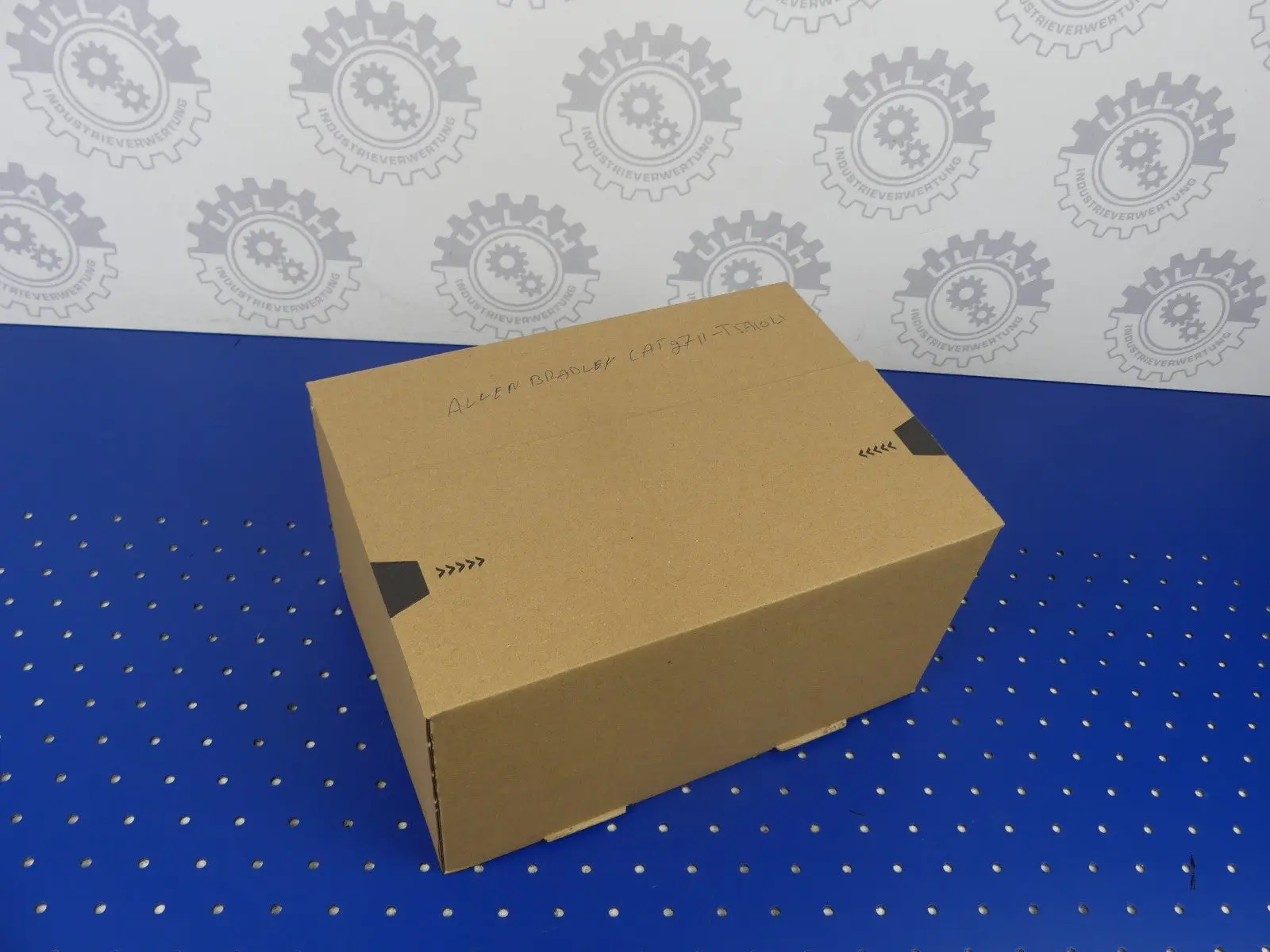 Produktfoto 1 von ALLEN BRADLEY CAT 2711-T5A10L1 NEU