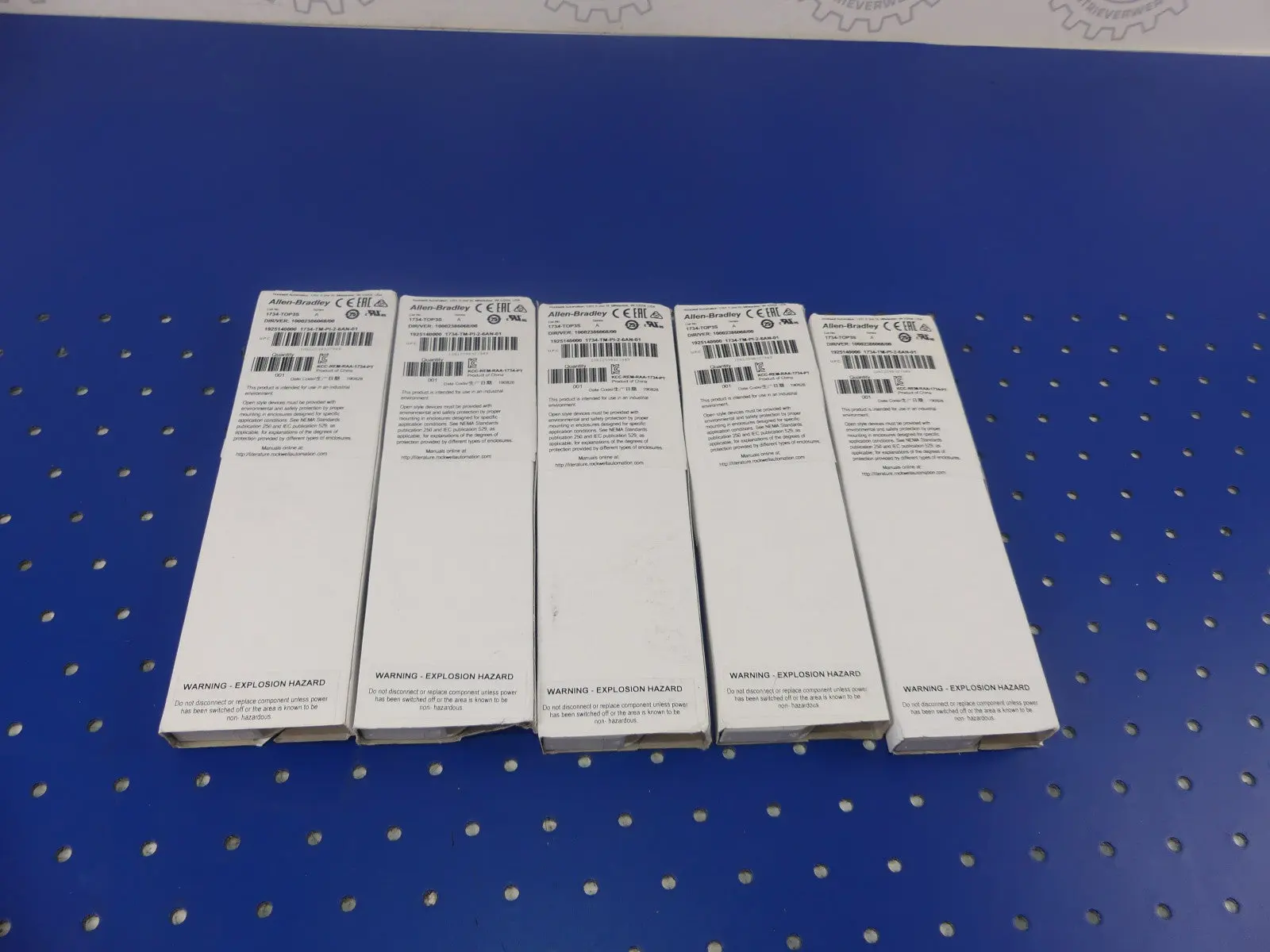 Produktfoto 1 von 5X ALLEN BRADLEY CAT 1734-TOP3S NEU