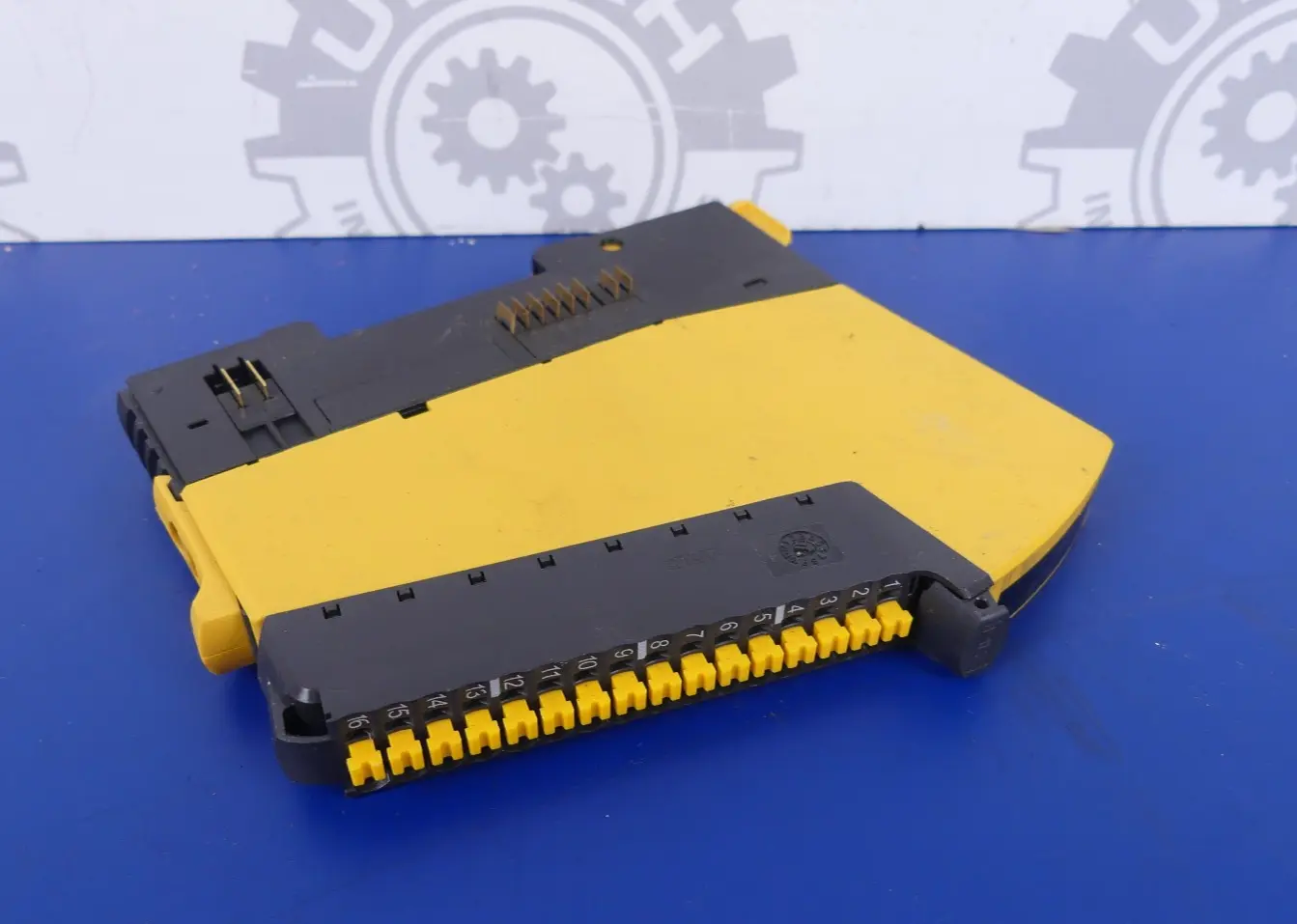 Produktfoto 1 von Pilz PSS u2 EF 8DI 328101