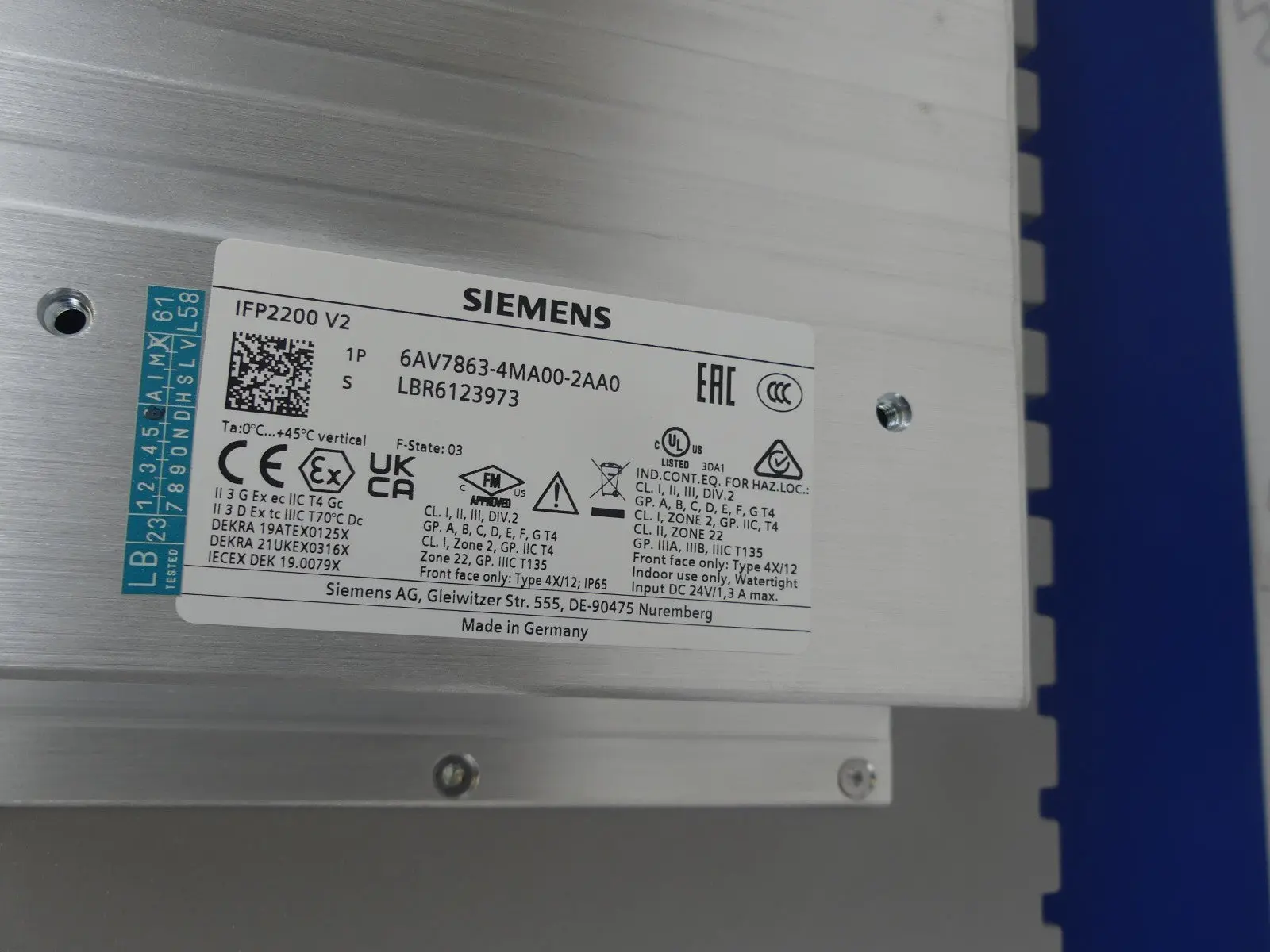 Produktfoto 1 von SIEMENS 6AV7863-4MA00-2AA0 NEUWERTIG