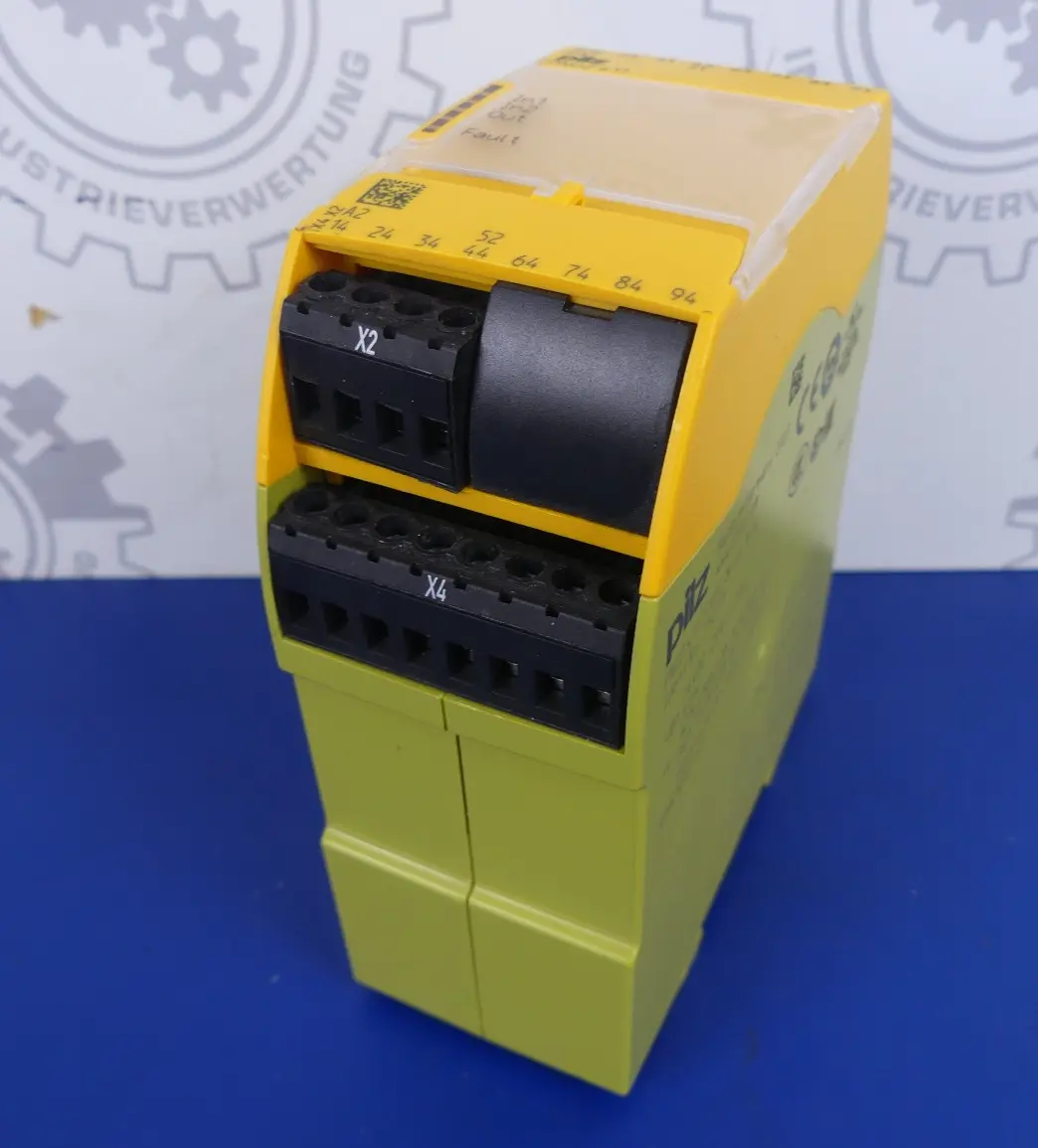 Produktfoto 1 von Pilz PNOZ s11 24VDC 8n/o 1n/c 750111