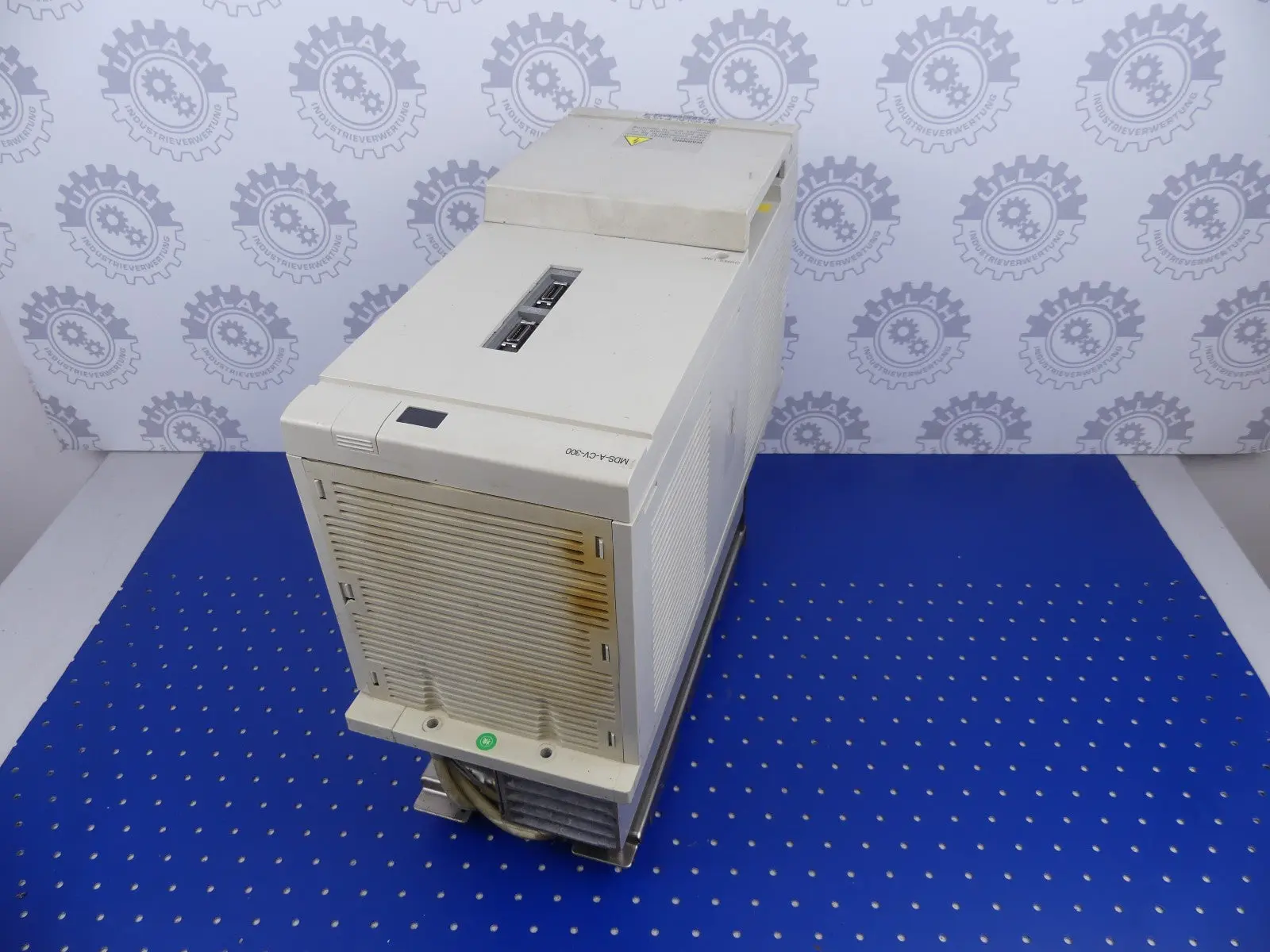 Produktfoto 1 von Mitsubishi MDS-A-CV-300 Power Supply Unit