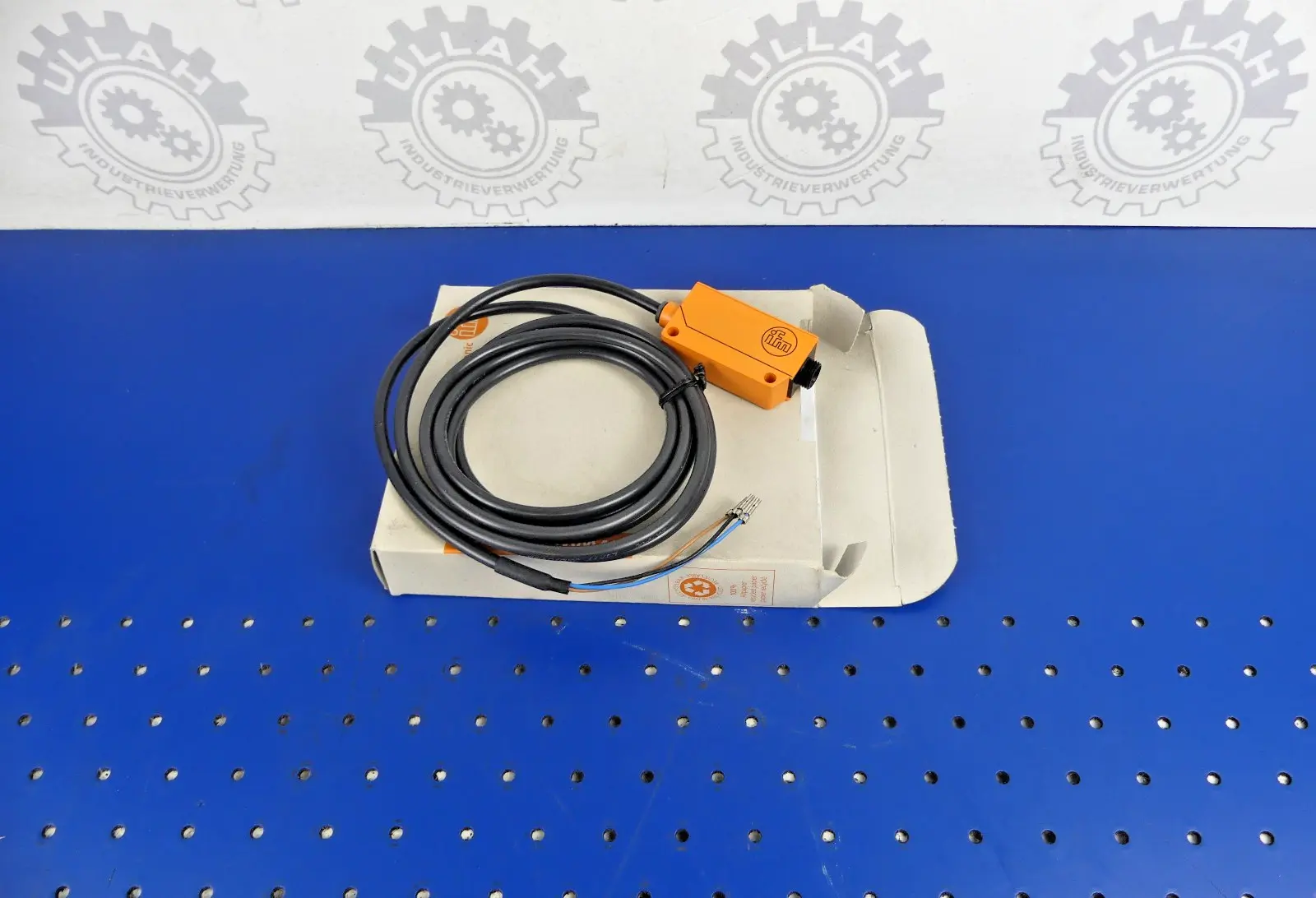 Produktfoto 1 von ifm efector 200 OU5001