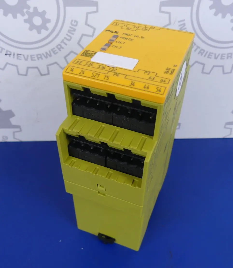 Produktfoto 1 von Pilz PNOZ e6.1p C 24VDC 4n/o 2so 784192