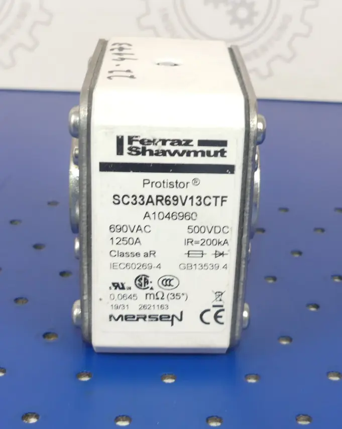 Produktfoto 1 von FERRAZ SHAWMUT SC33AR69V13CTF NEU