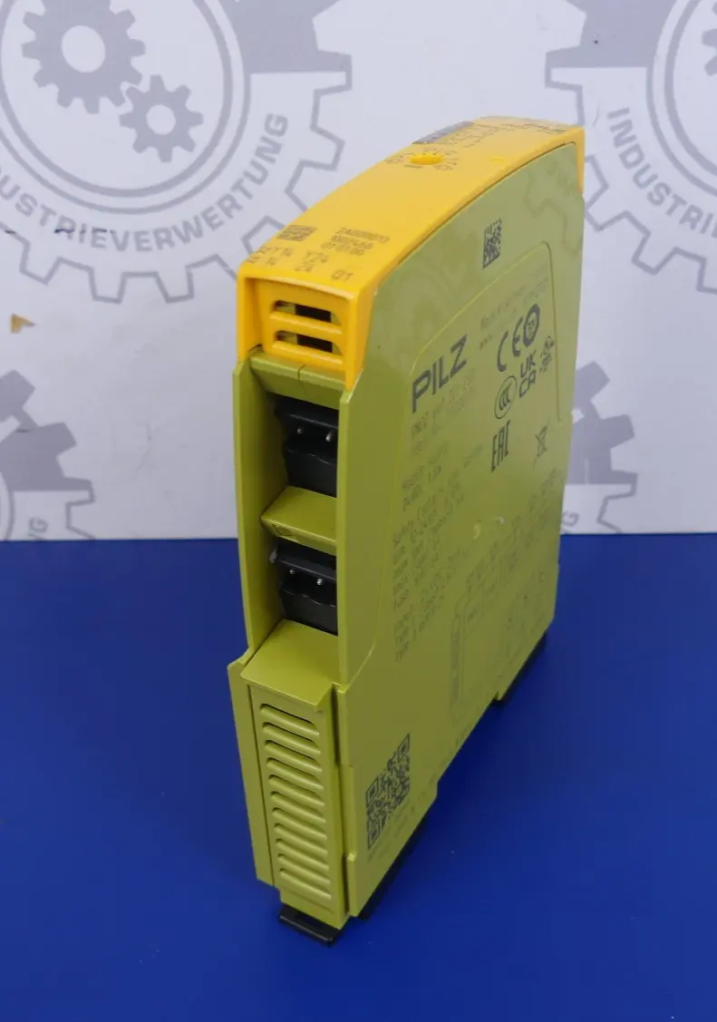 Produktfoto 1 von Pilz PNOZ yio1 2DI 2S0 2A000013