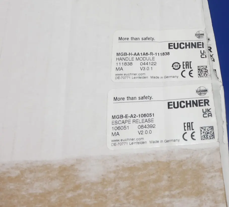 Produktfoto 1 von EUCHNER MGB-H-AA1A6-R-111838 MGB-E-A2-106051 NEU