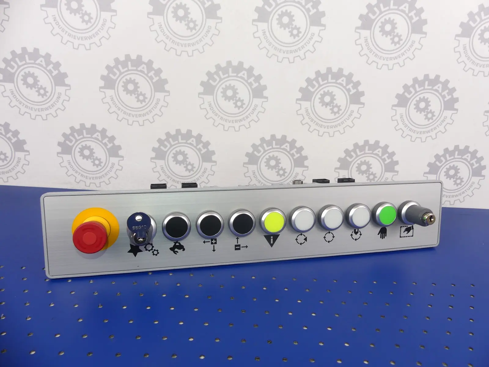 Produktfoto 1 von BECKHOFF C9900-M800