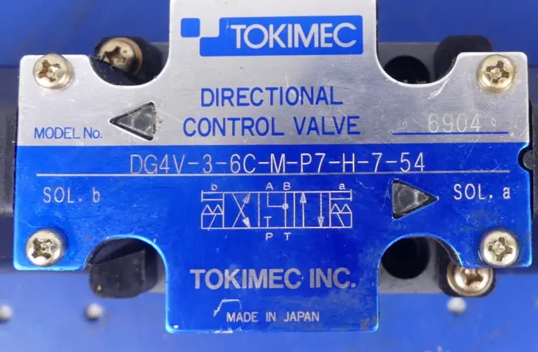 Produktfoto 1 von Tokimec DG4V-3-6C-M-P7-H-7-54 Wegeventil