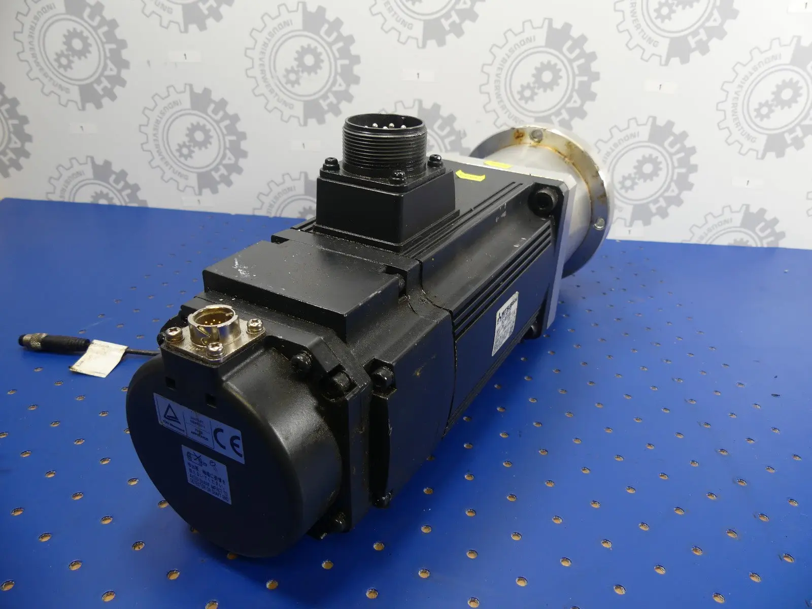 Produktfoto 1 von Mitsubishi  AC Servo Motor HC-RP203B