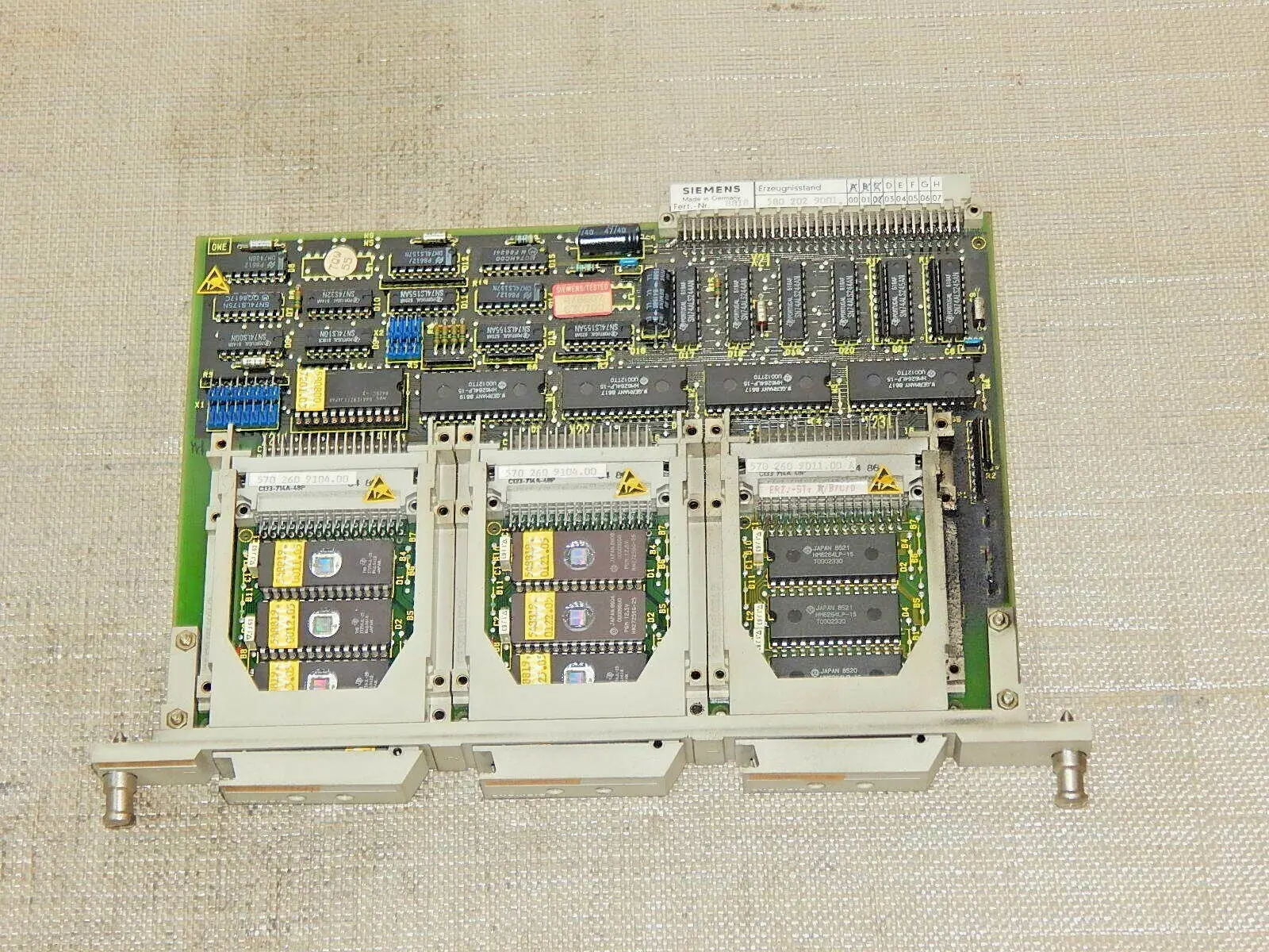 Produktfoto 1 von Siemens Sinumerik 6FX1120-2CA00 Version C + 2x6FX1126-0BD001x 6FX1126-0BL00 Used