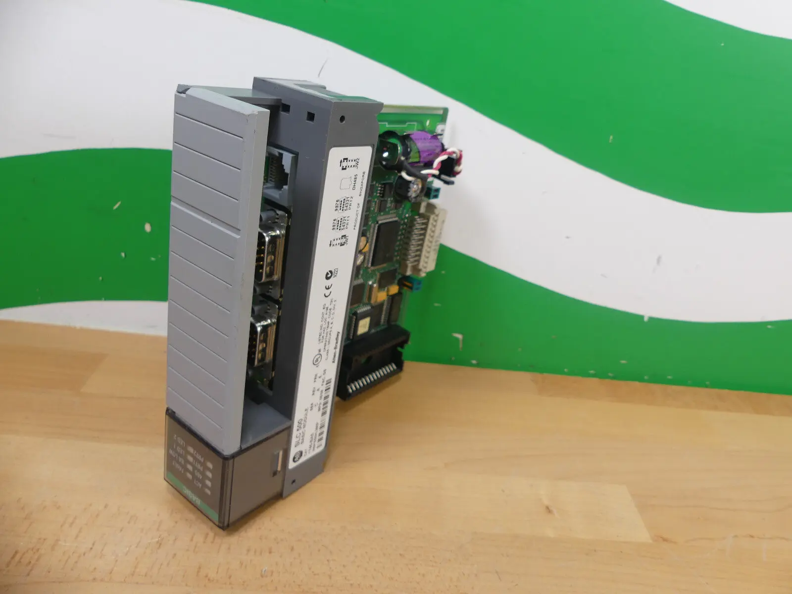 Produktfoto 1 von Allen Bradley Basic Module SLC500 1746-BAS used