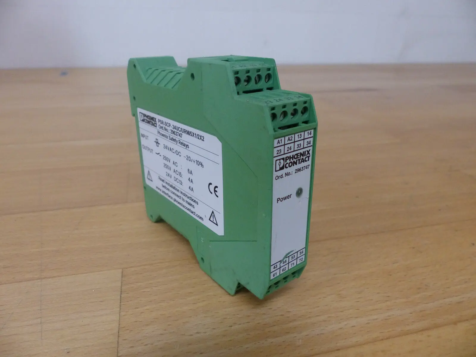 Produktfoto 1 von PHOENIX CONTACT PSR-SCP-24UC/URM/5X1/2X2