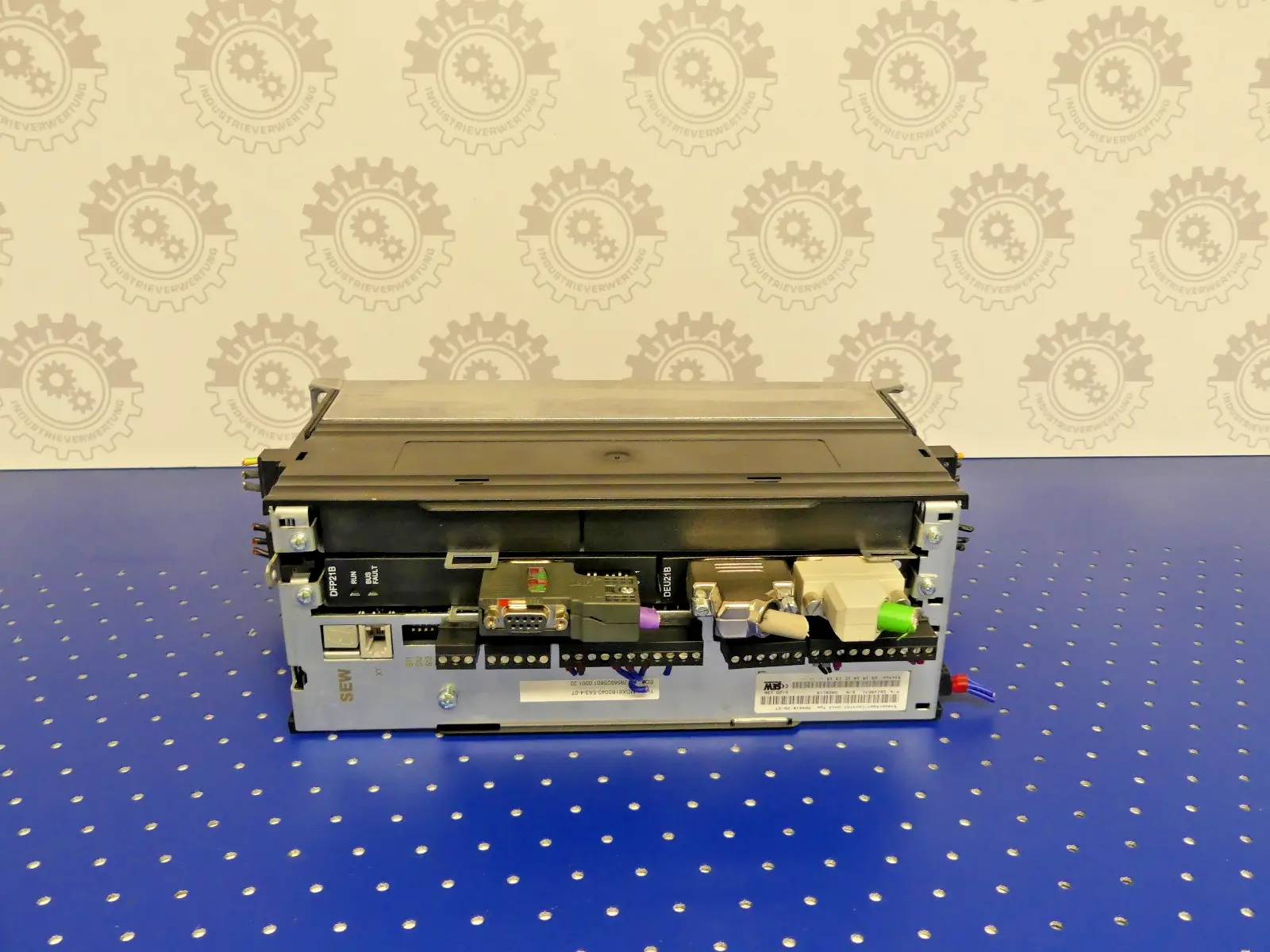 Produktfoto 1 von SEW MDX61B0040-5A3-4-0T/DFE32B