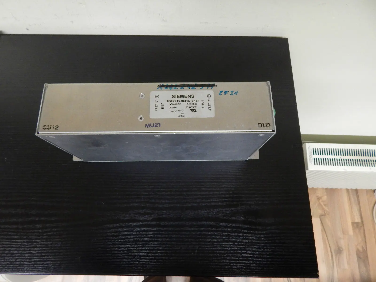 Produktfoto 1 von Siemens Simovert 6SE7016-0EP87-0FB1 Masterdrive Motion Control