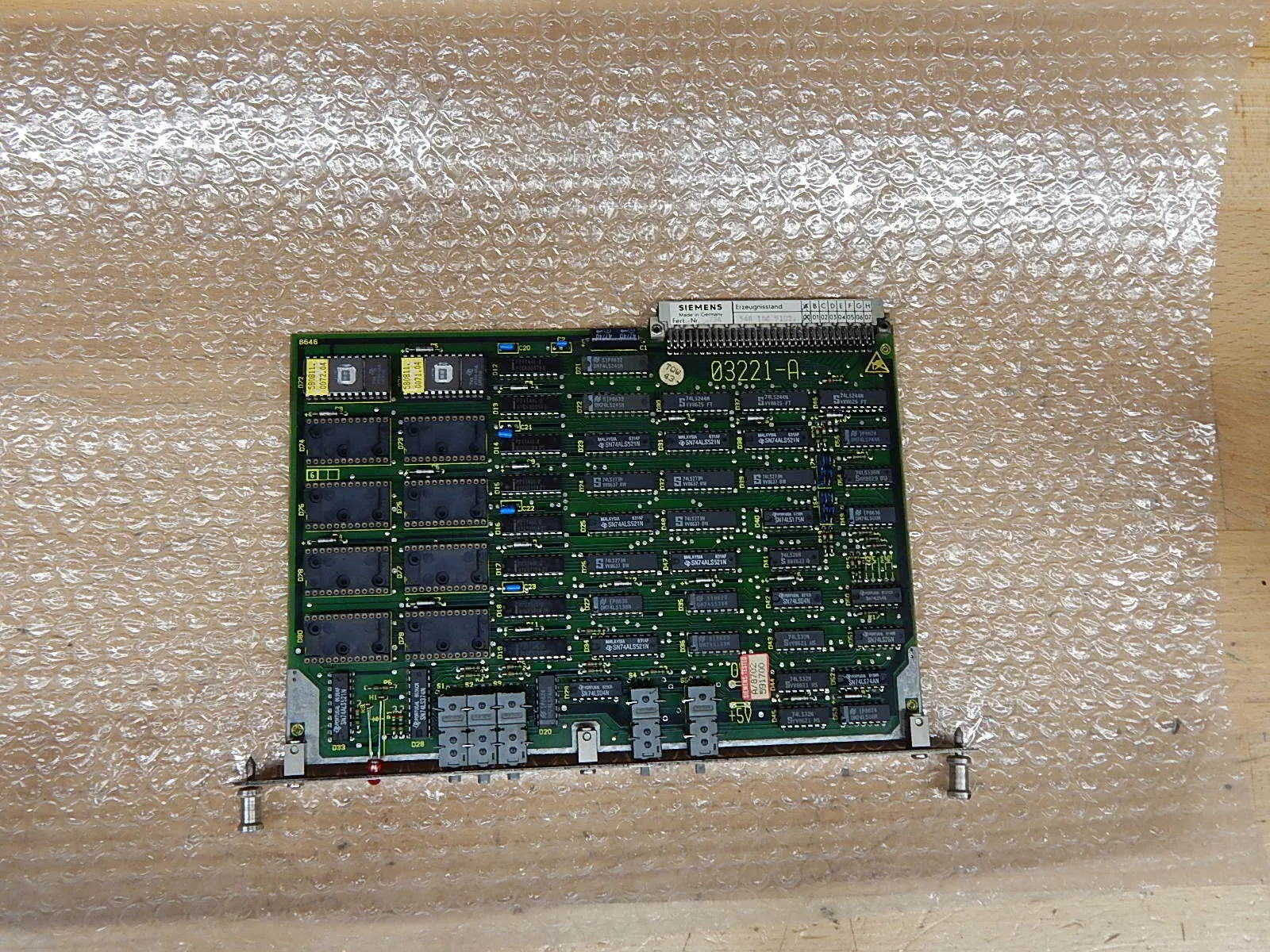 Produktfoto 1 von Siemens Sinumerik 6FX1118-6AB01//  6FX1 118-6AB01 E-Stand: A00 used