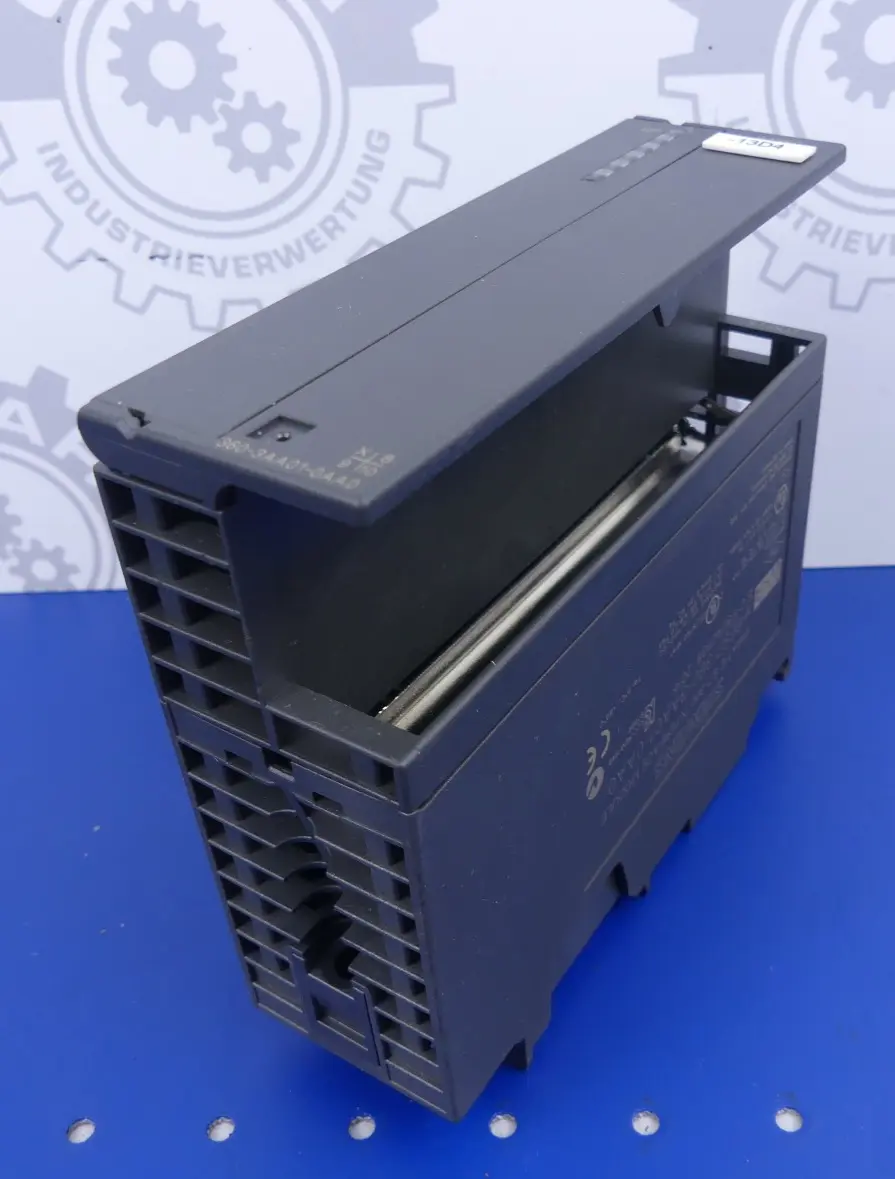 Produktfoto 1 von Siemens Simatic S7-300 6ES7 360-3AA01-0AA0