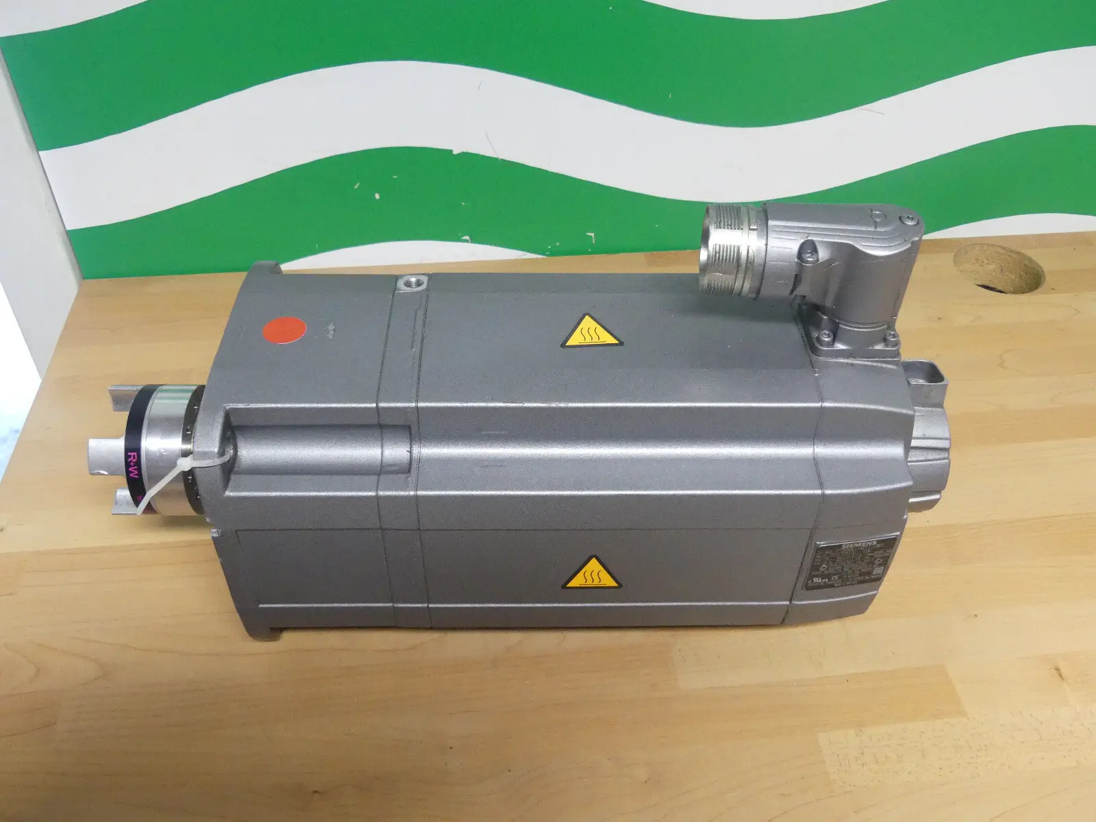 Produktfoto 1 von SIEMENS 1FT7086-1AF71-1BH1  1FT70861AF711BH1