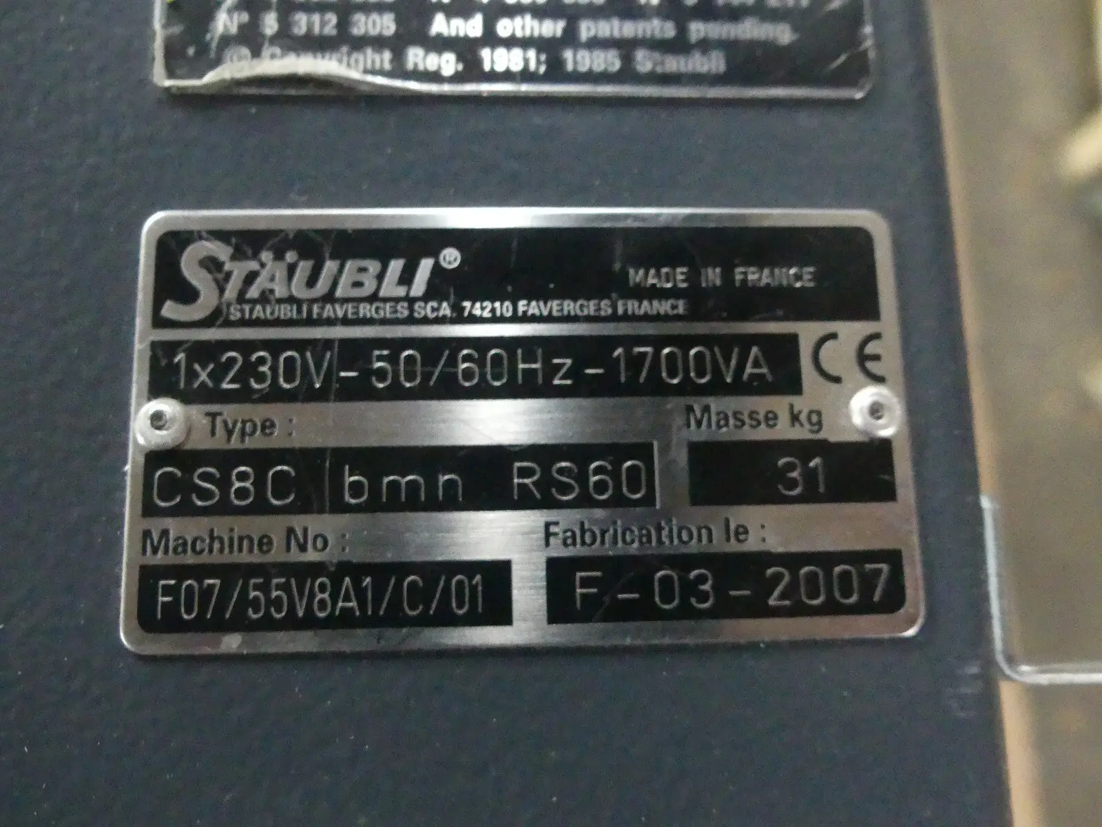 Produktfoto 1 von STÄUBLI Robot Controller CS8C bmn RS80  s.Bilder