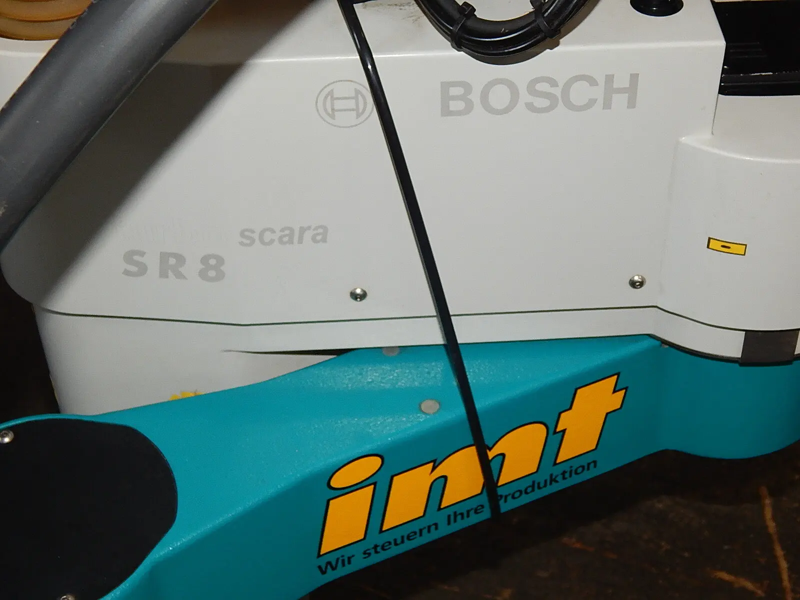 Produktfoto 1 von Bosch Schwenkarmroboter SCARA SR8 mit Steuereinheit MA4/200-7301-M Last Max.8KG