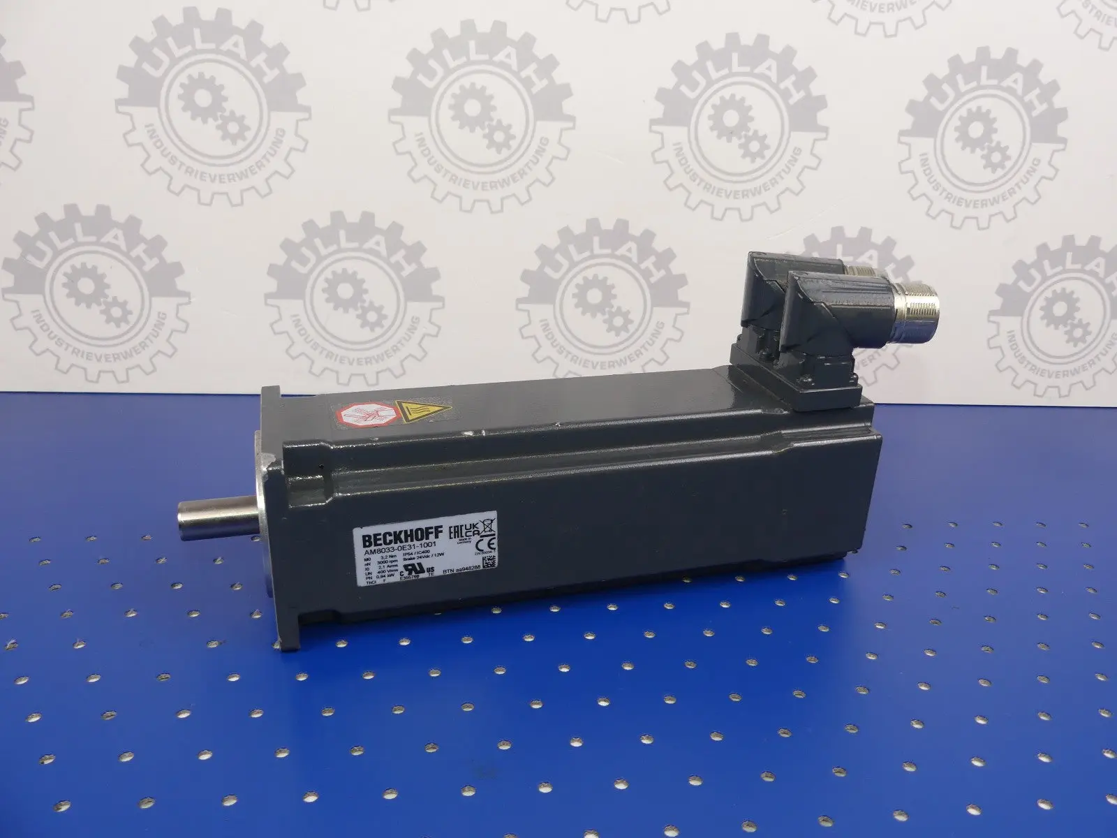 Produktfoto 1 von BECKHOFF AM8033-0E31-1001