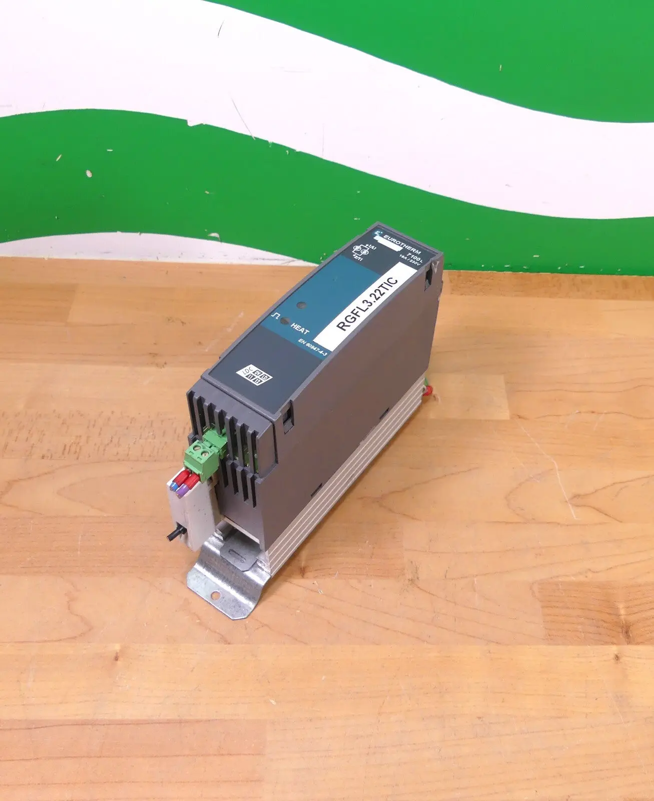 Produktfoto 1 von Eurotherm 7100L 16A Thyristorsteller 230V EN