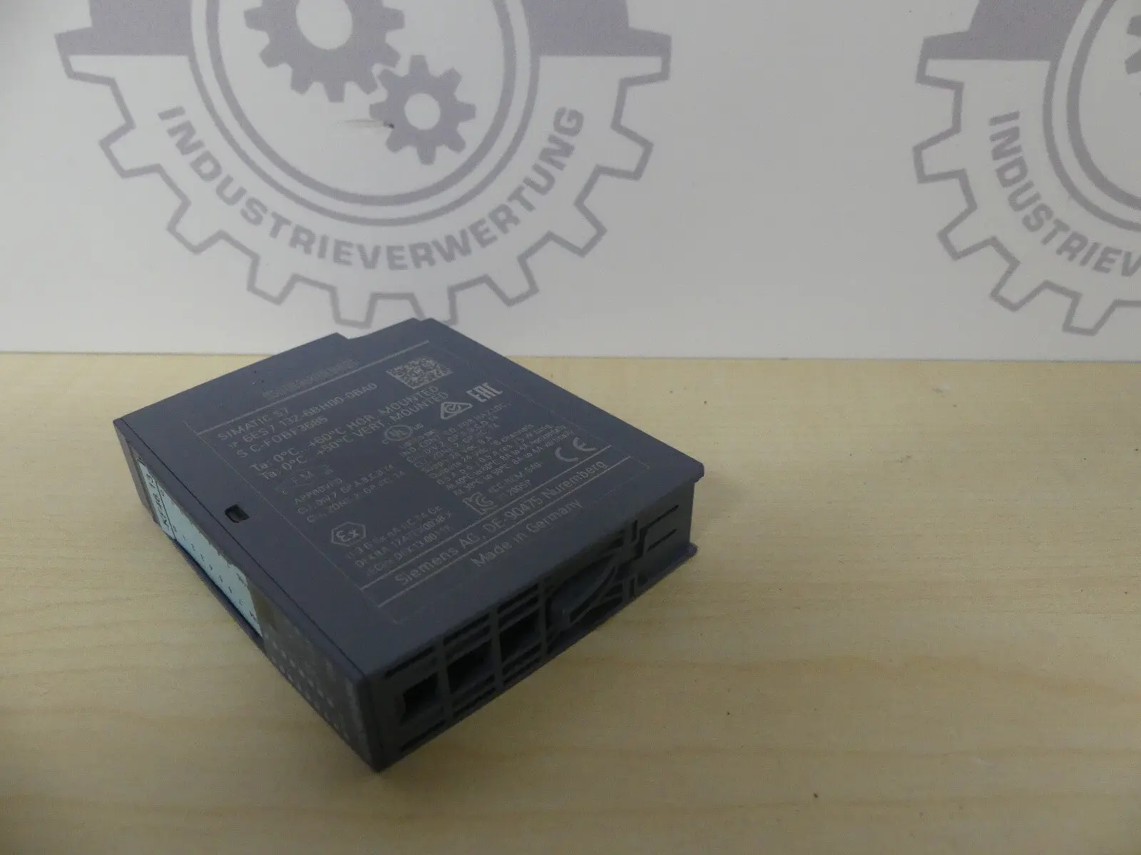 Produktfoto 1 von SIEMENS 6ES7 132-6BH00-0BA0