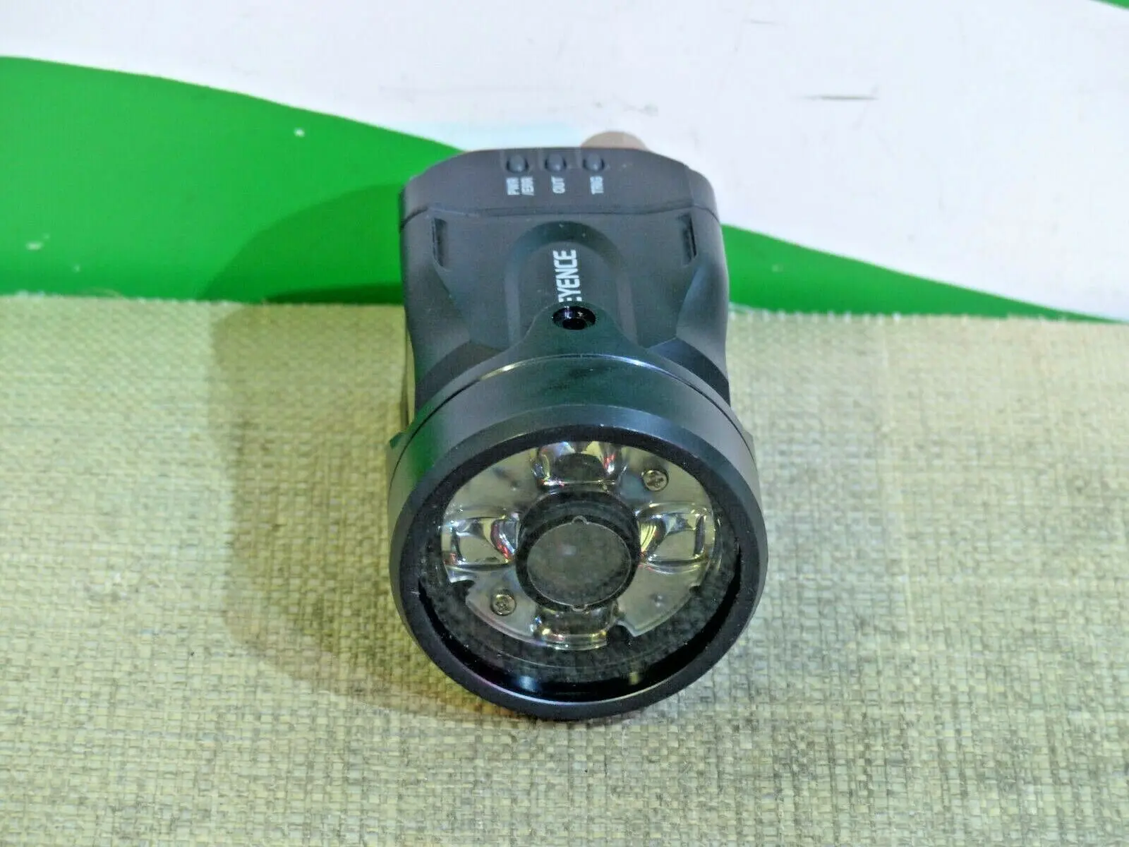 Produktfoto 1 von KEYENCE VISION SENSOR  IV-150MA // 1111FC 0D58C4  s.Bilder