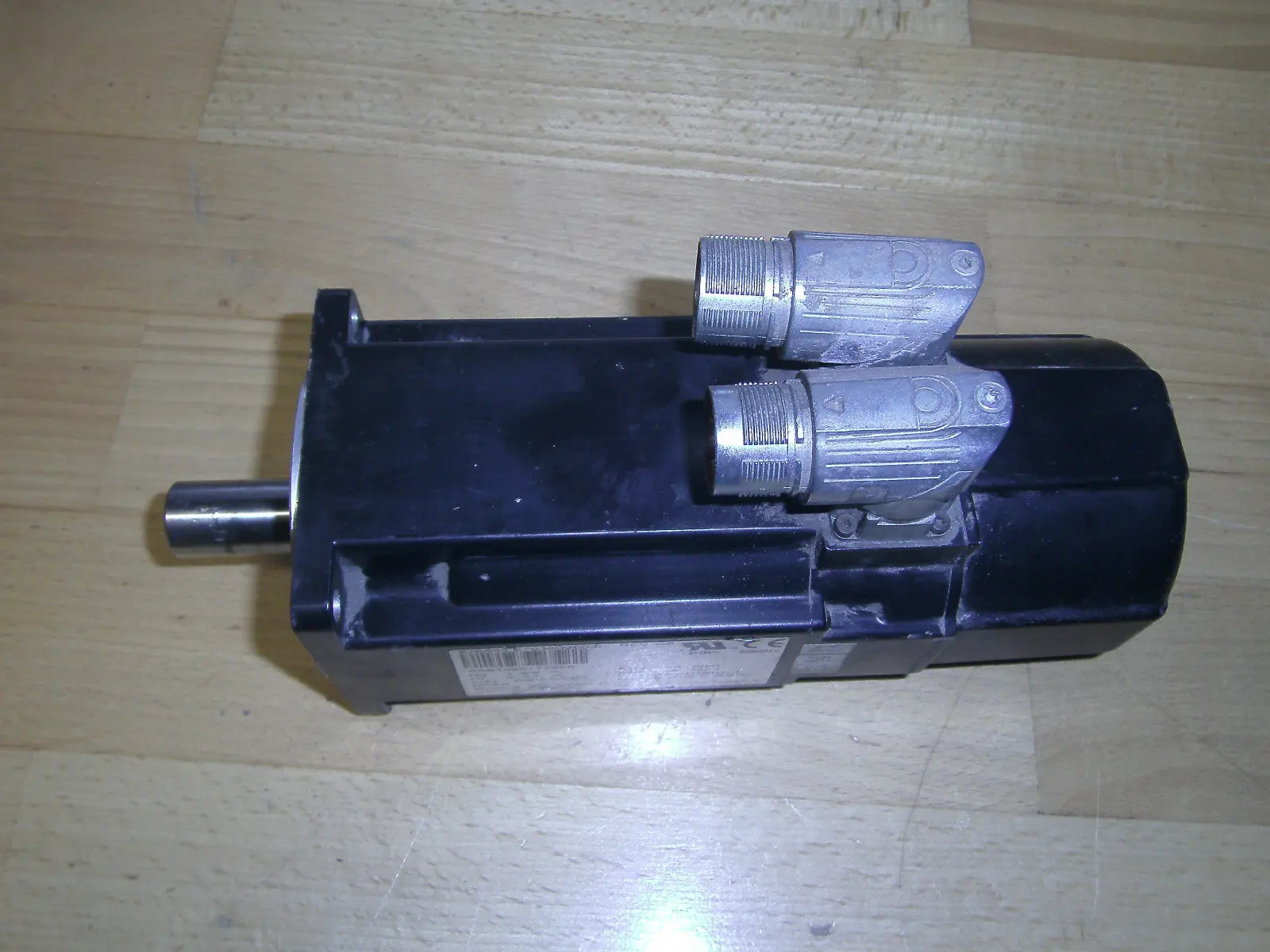 Produktfoto 1 von B&R Automation Servomotor 8JSA42.E7035D200.0 used