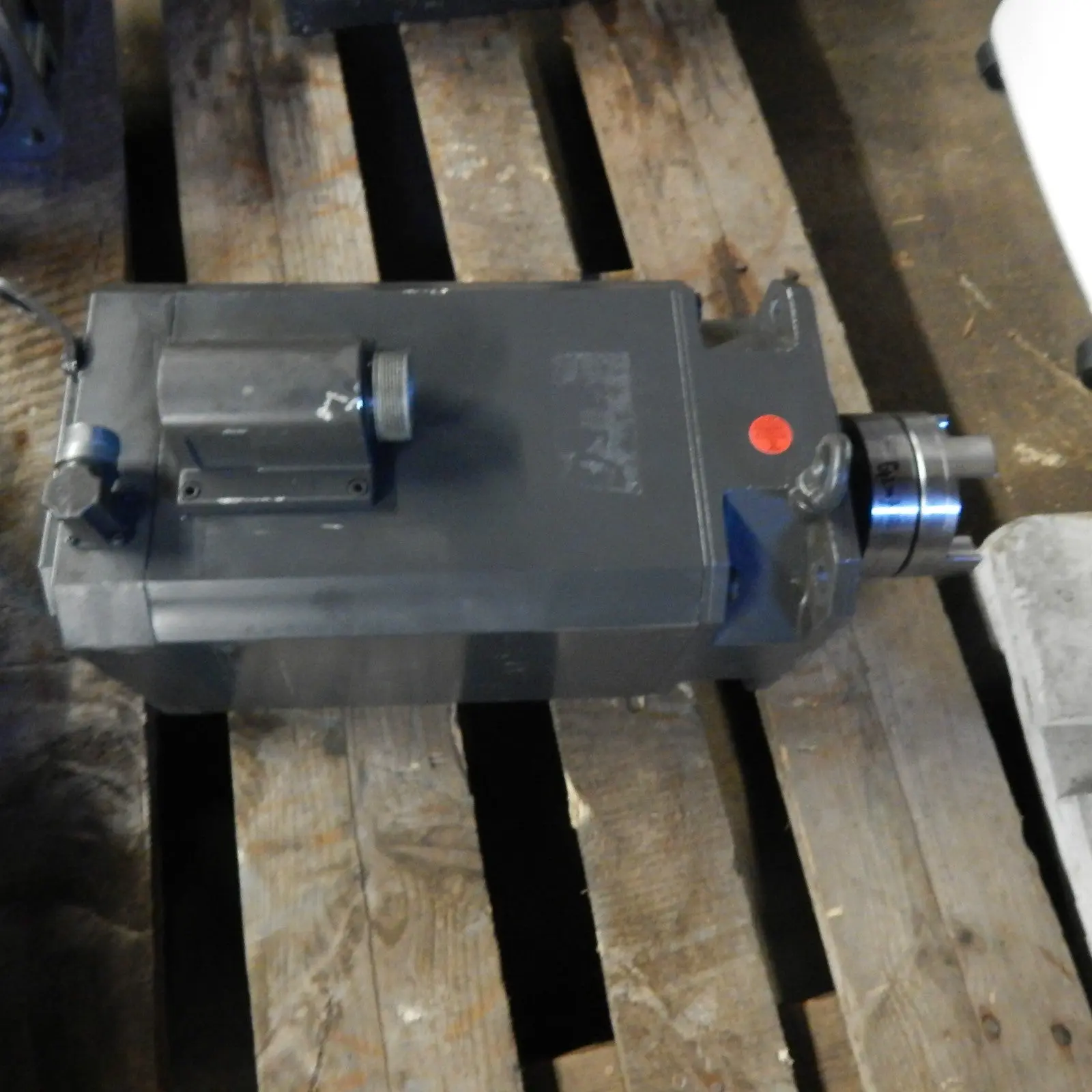 Produktfoto 1 von Siemens 1FT6105-1AC71-4EG1 Servomotor