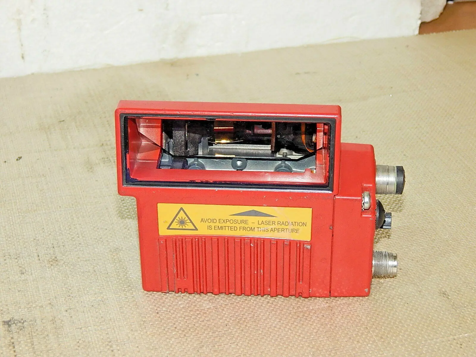 Produktfoto 1 von Leuze Barcodeleser BCL 348i R1M 100 D Part-No.50116431 Used