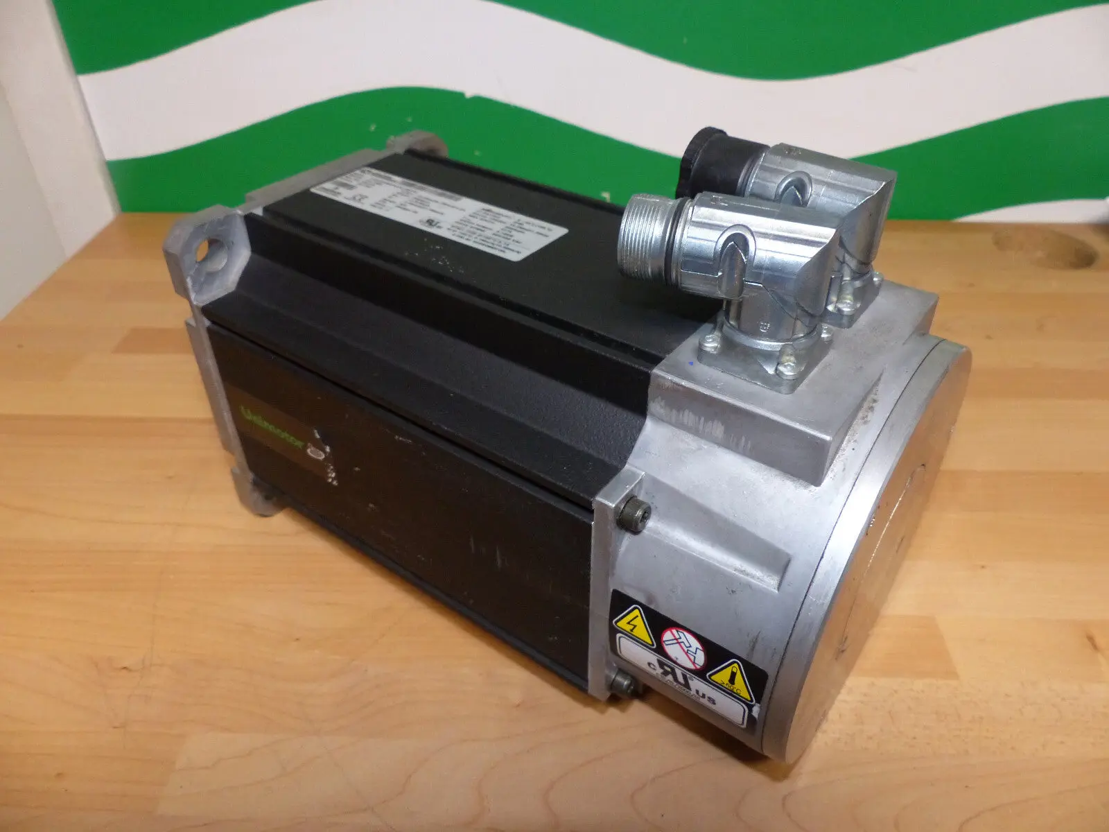 Produktfoto 1 von control techiques 142u2b200bacaa165240 used
