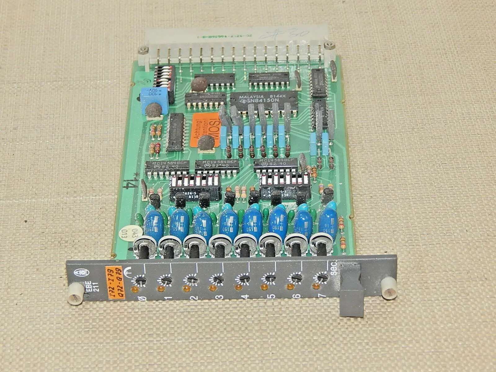 Produktfoto 1 von Klöckner Moeller EBE 211 Zeitbaugruppe Timer Card Used