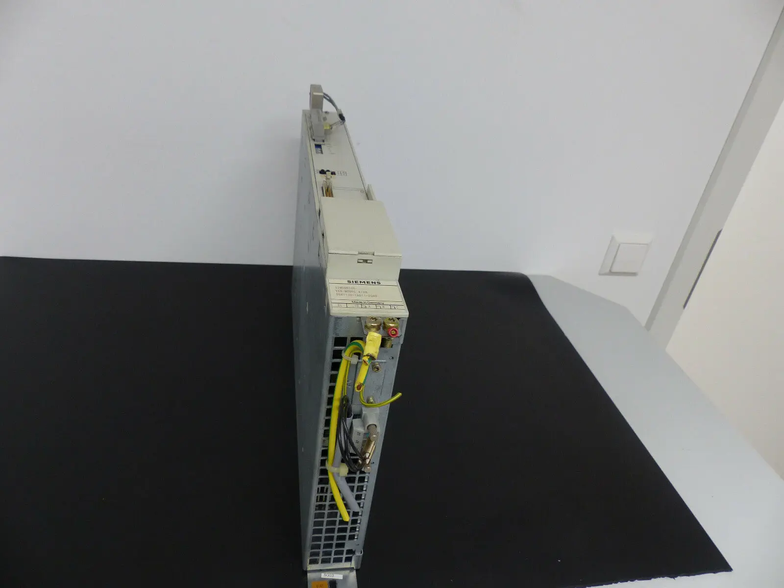 Produktfoto 1 von Siemens Simodrive 6SN1130-1AD11-0GA0/ 6SN11301AD110GA0 s.Bilder