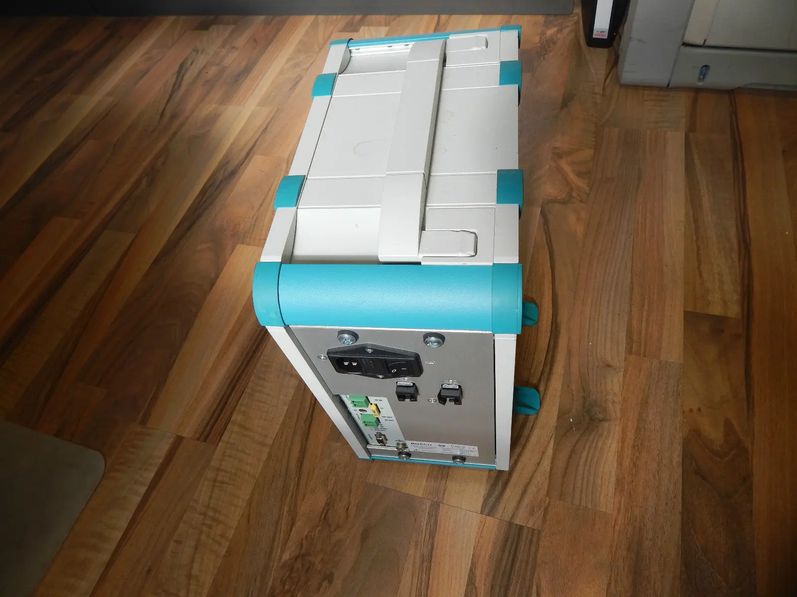 Produktfoto 1 von Bosch I/O Box  APA 10-097 used