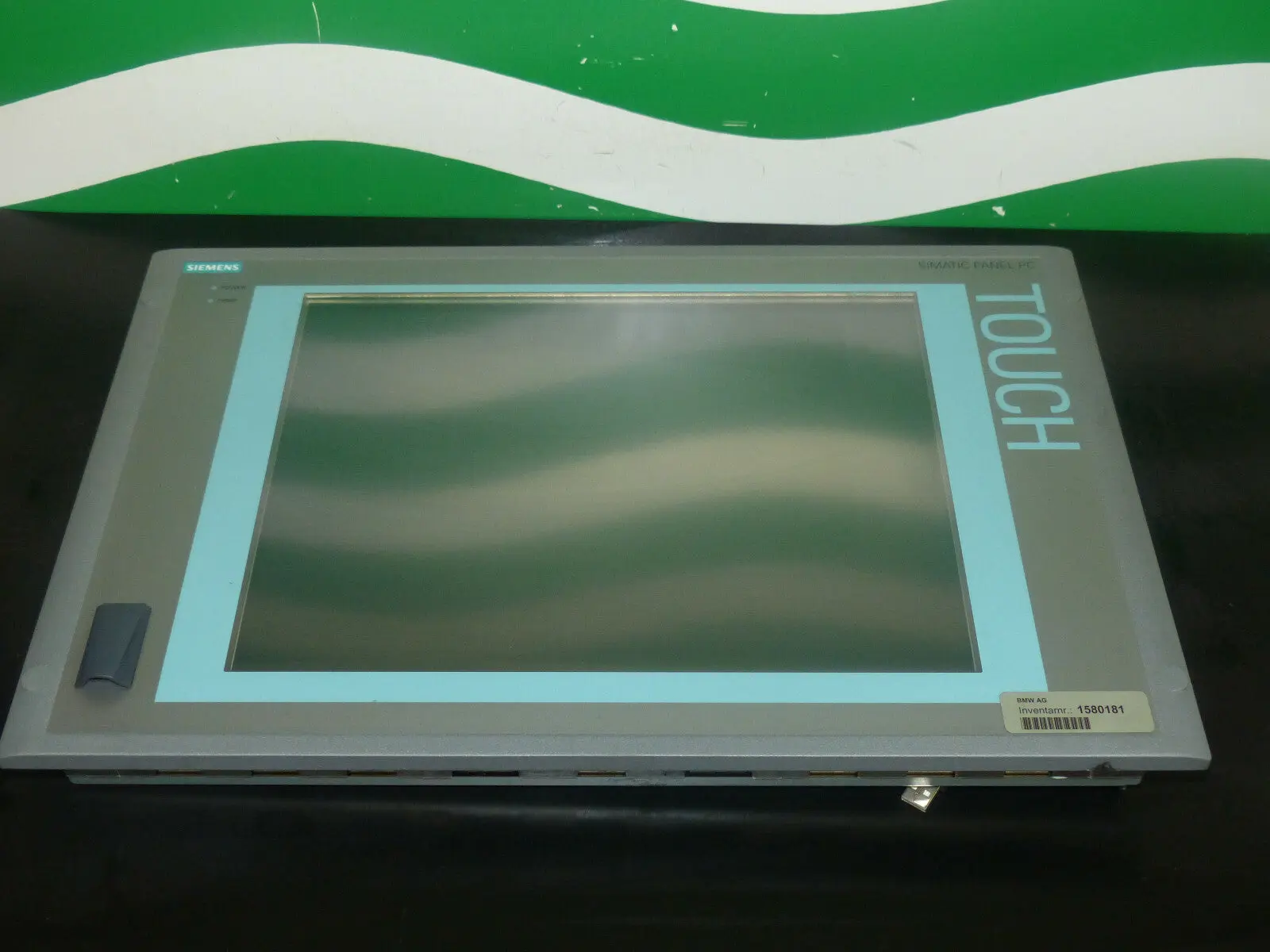Produktfoto 1 von Siemens Panel 15T 677B/C A5E02713377