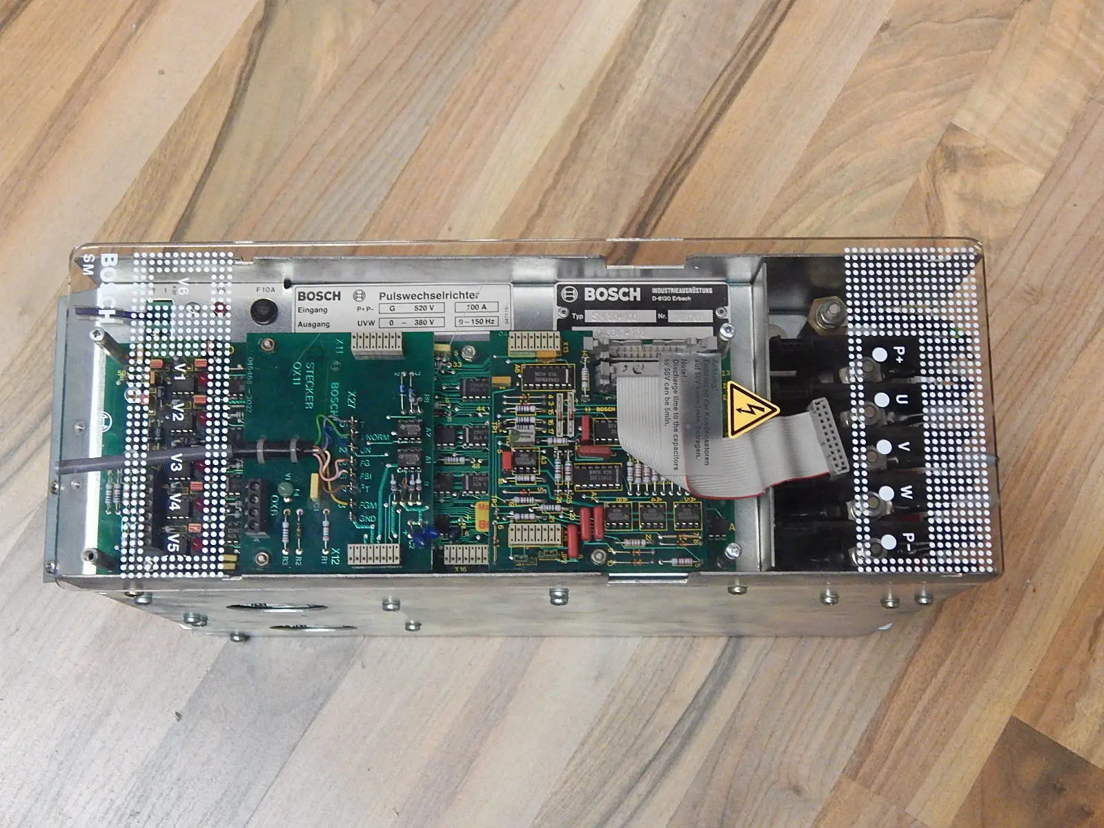 Produktfoto 1 von Bosch Pulswechselrichter SM 50-100  Servo Modul  046843-106   Used