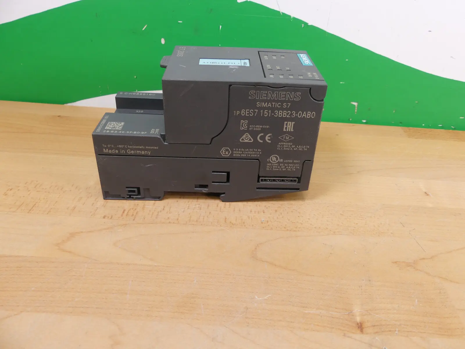 Produktfoto 1 von SIEMENS SIMATIC S7 6ES7151-3BB23-0AB0    6ES7 151-3BB23-0AB0