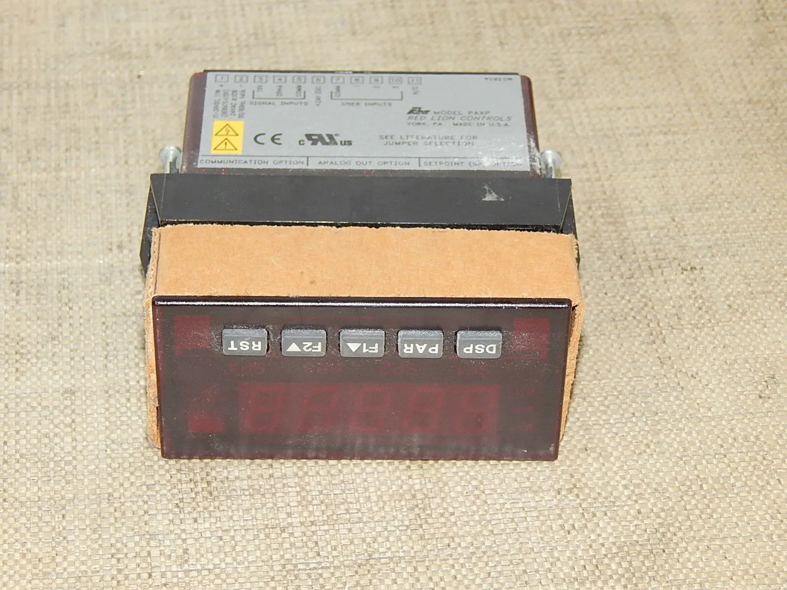 Produktfoto 1 von Red Lion Controls Digitalanzeige Model  PAXP used