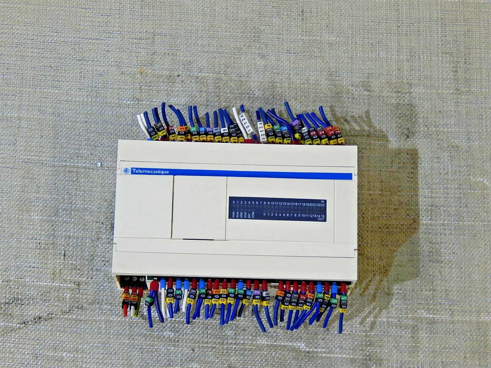 Produktfoto 1 von TWIDO TWDLCAA40DRF  TELEMECANIQUE  USED