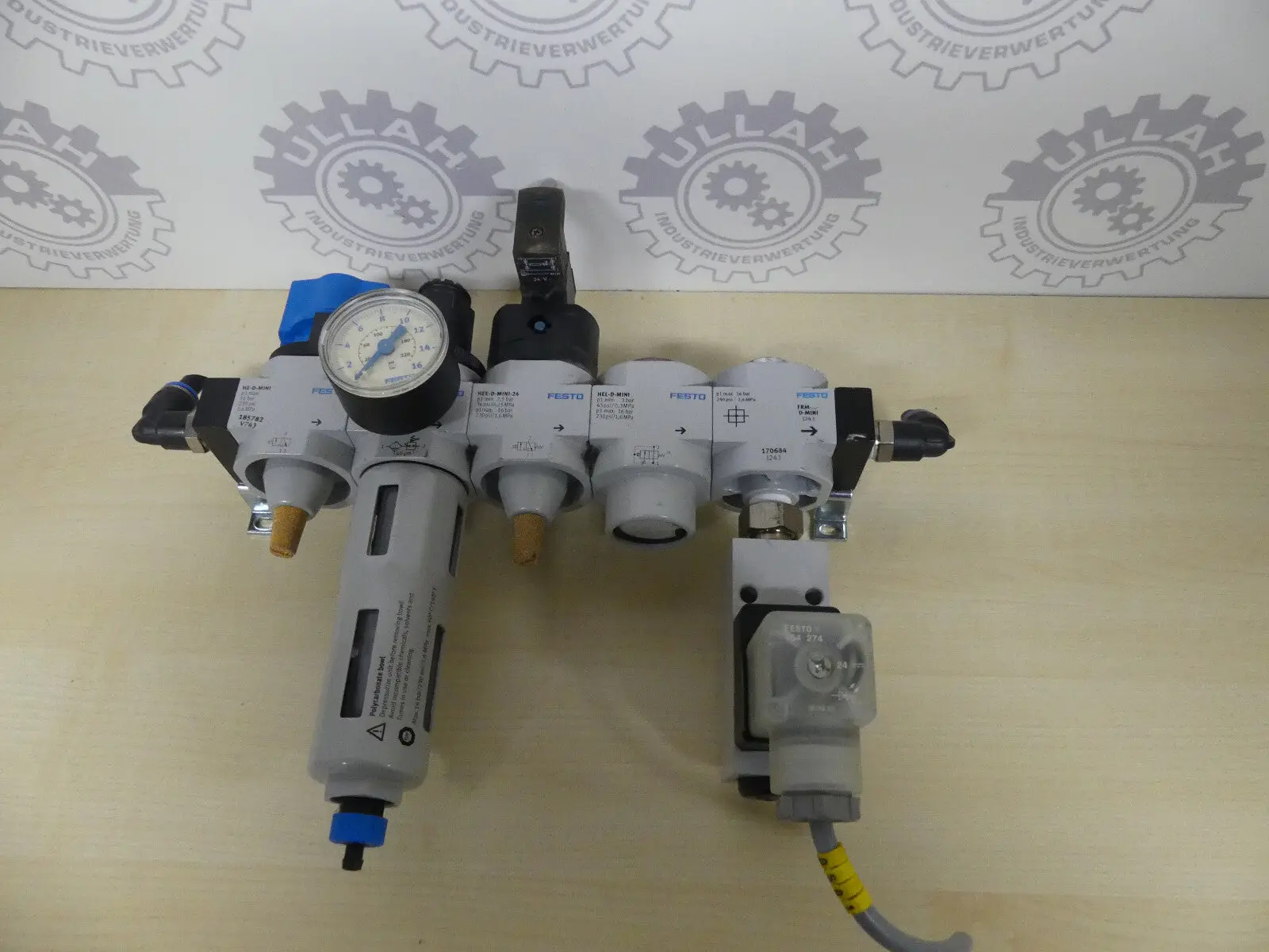 Produktfoto 1 von FESTO HE-D-MINI, LFR-D-MINI, HEE-D-MINI-24, HEL-D-MINI, FRM-D-MINI