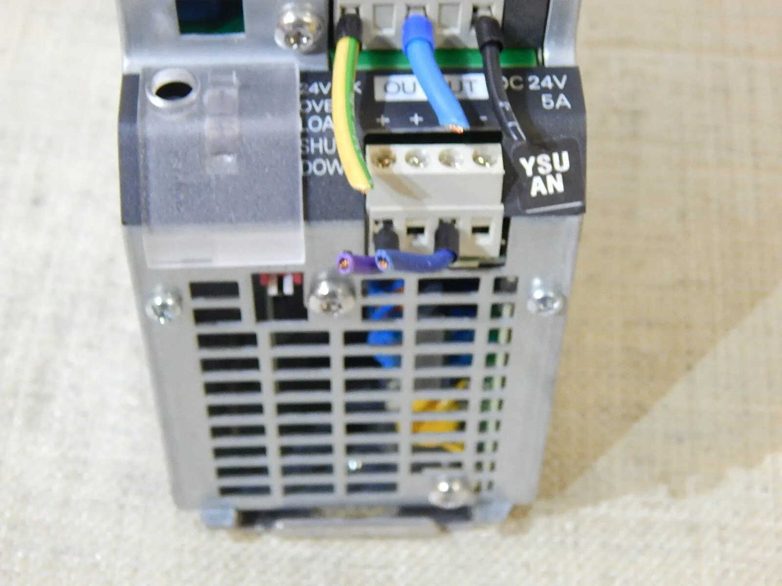 Produktfoto 1 von SIEMENS SITOP Modular Netzteil 5A 6EP1333-3BA00  Used