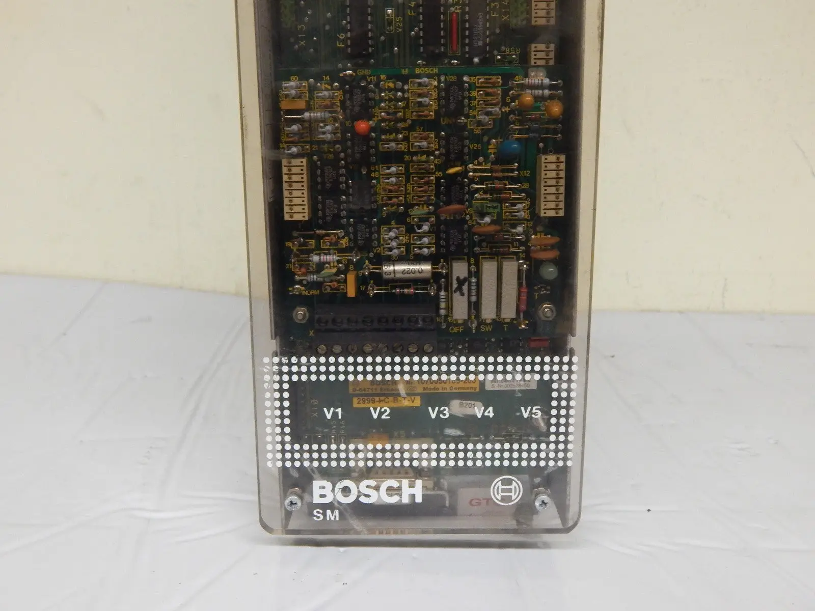 Produktfoto 1 von Bosch SM 20/30 GTC Pulswechselrichter, In 520V 30A Out 0-380V 0-150Hz  Used