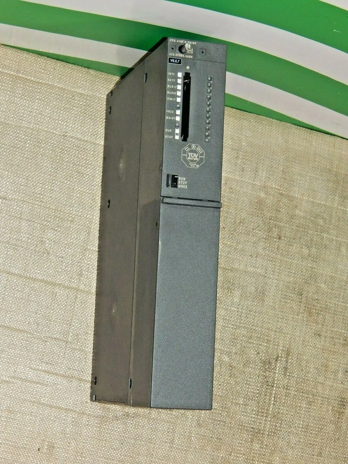 Produktfoto 1 von Siemens Simatic CPU 416F-3PN/DP 6ES7416-3FS06-0AB0 // 6ES7 416-3FS06-0AB0