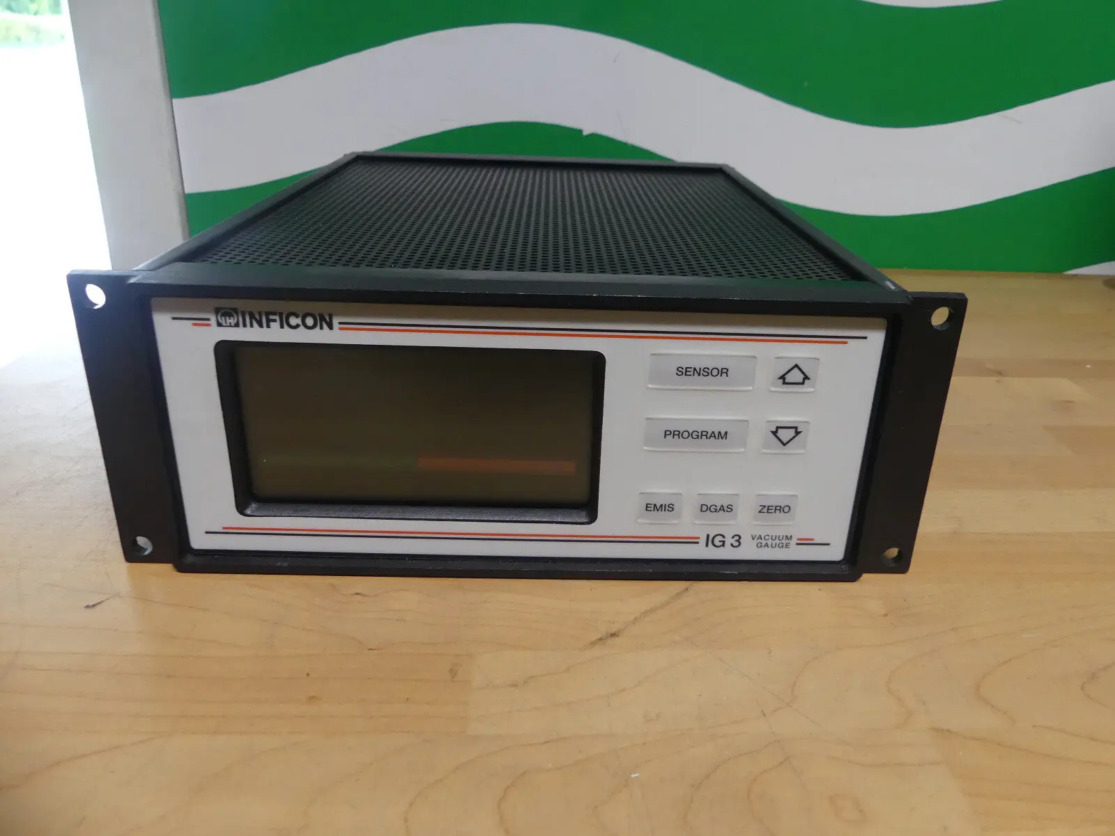 Produktfoto 1 von Leybold Inficon IG3 Digitaler Vakuummess-Controller 850-200-G2