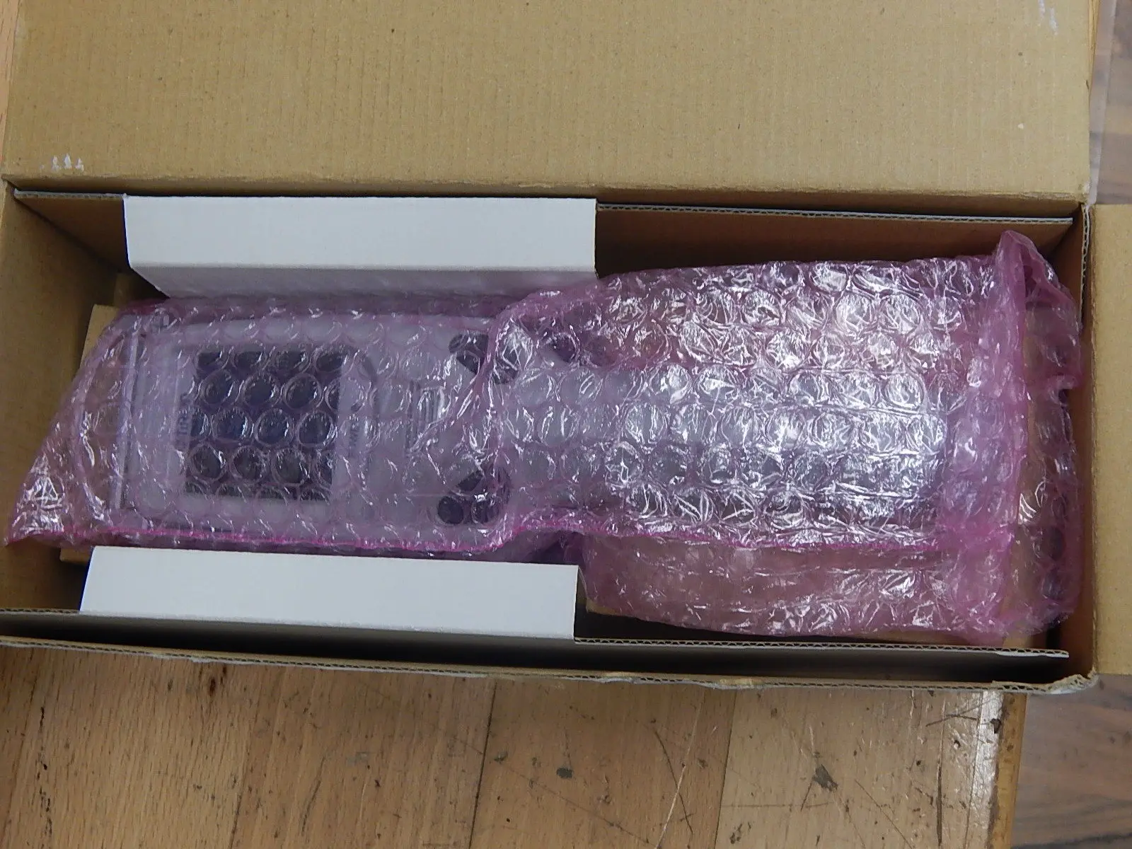 Produktfoto 1 von OMRON 2D Code Reader   V400-H211 New