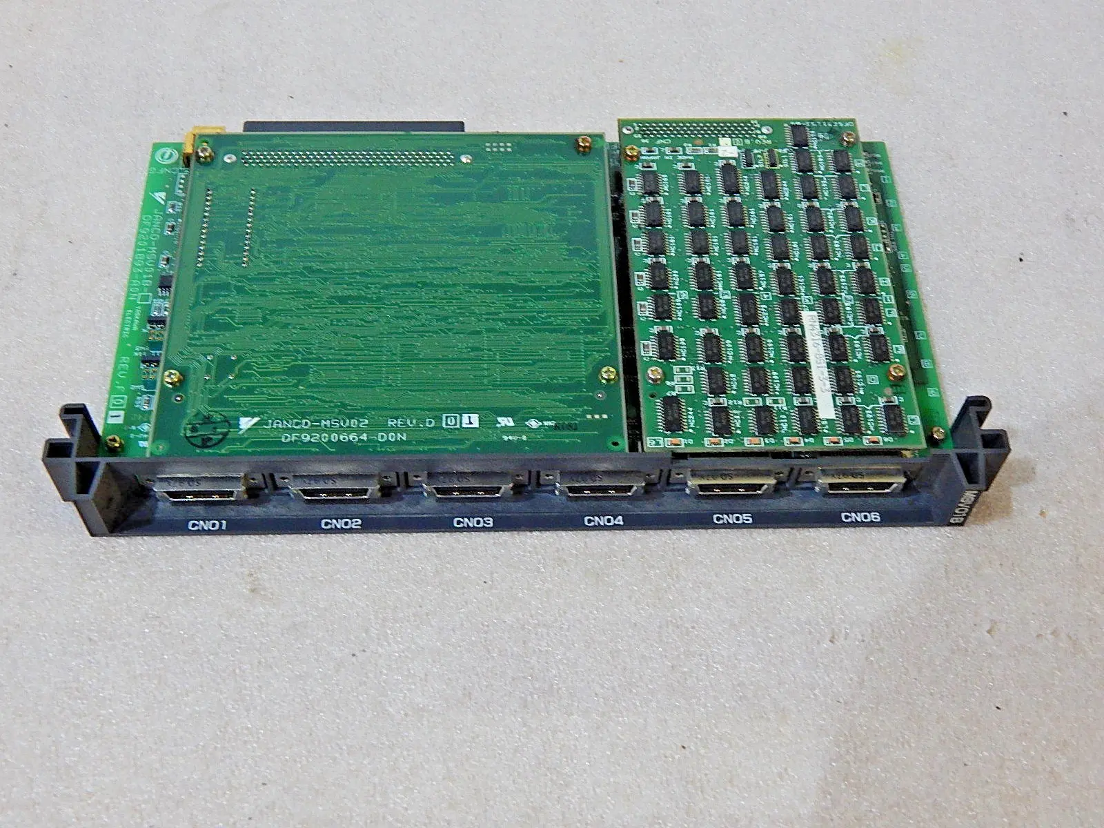 Produktfoto 1 von Yaskawa  JANCD-MSV01B REV.F //JANCD-MSV02 Rev. D Robotics Control PC Board Used